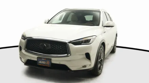 White 2019 INFINITI QX50 ESSENTIAL for sale in El Cajon, CA