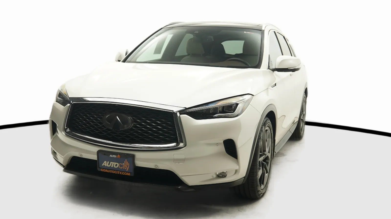 White 2019 INFINITI QX50 ESSENTIAL for sale in El Cajon, CA