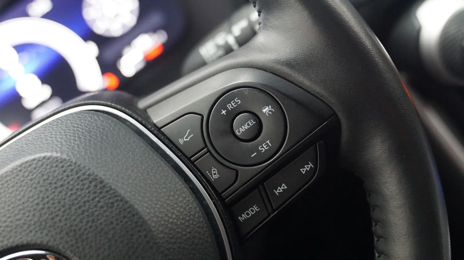 Toyota RAV4 photo 19