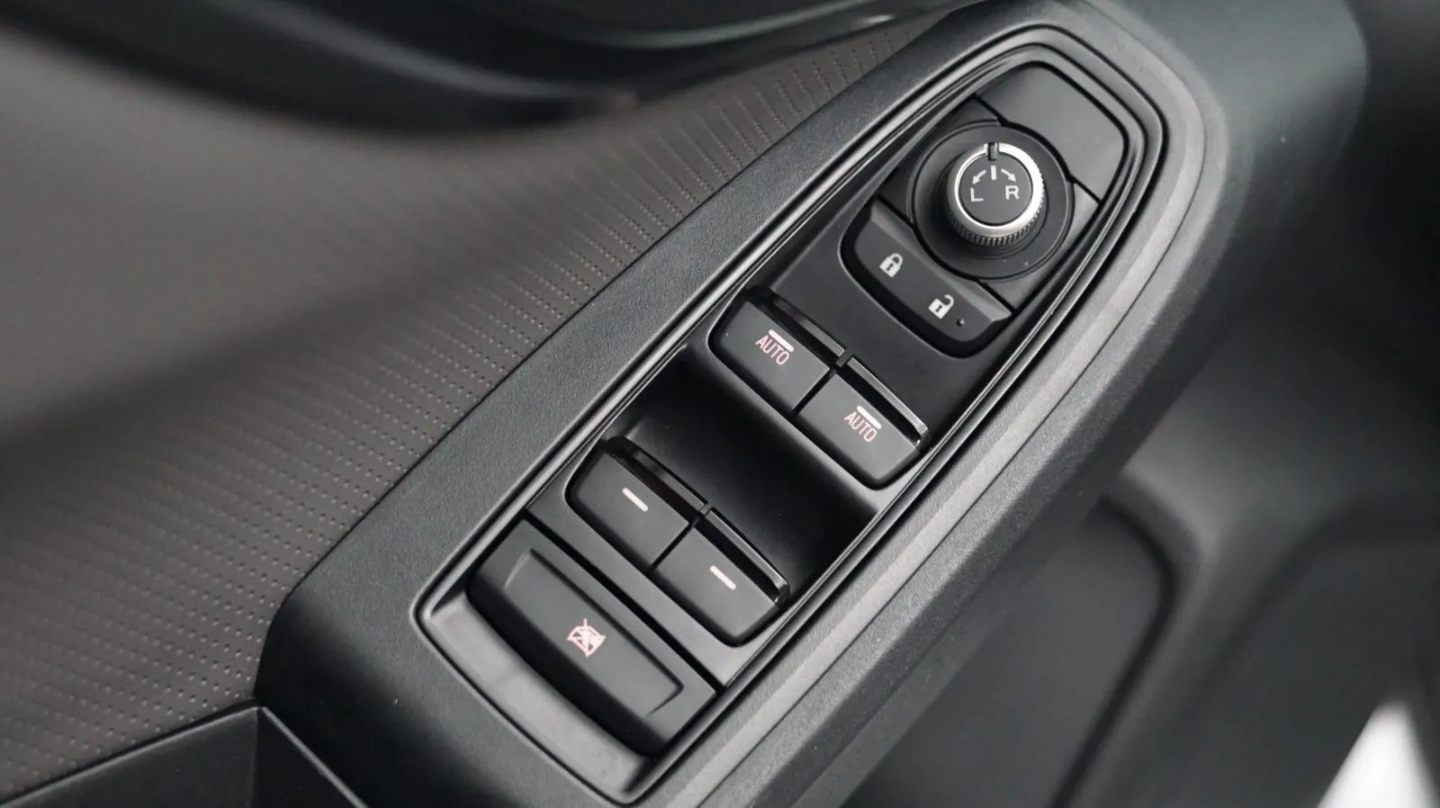 Subaru Crosstrek photo 15
