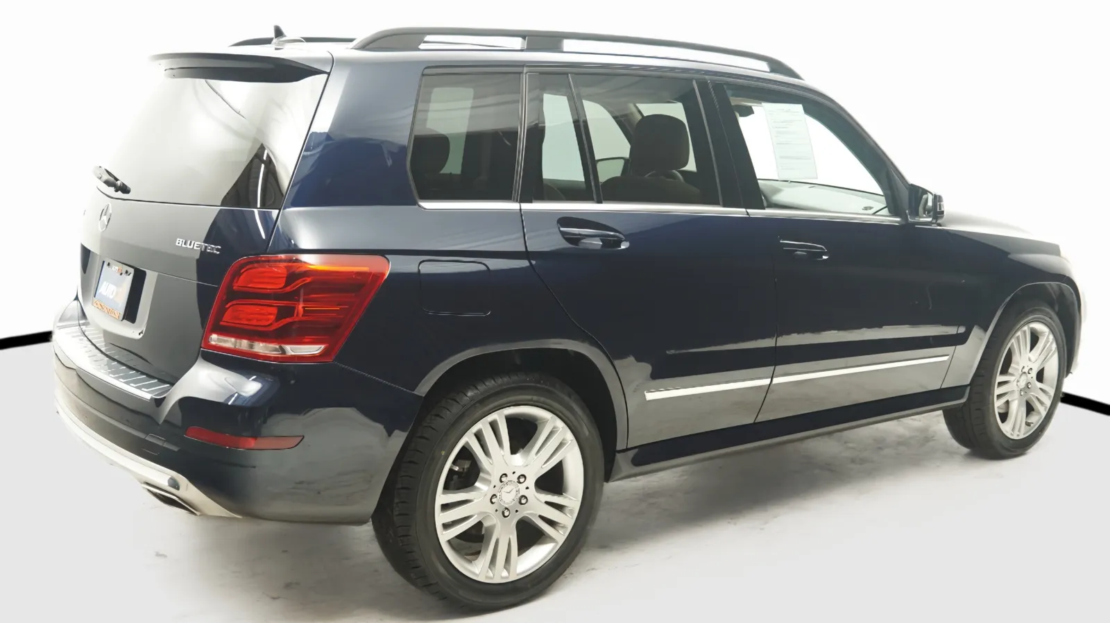 More photos of 2014 Mercedes-Benz GLK-Class GLK 250 BlueTEC at Auto City, CA