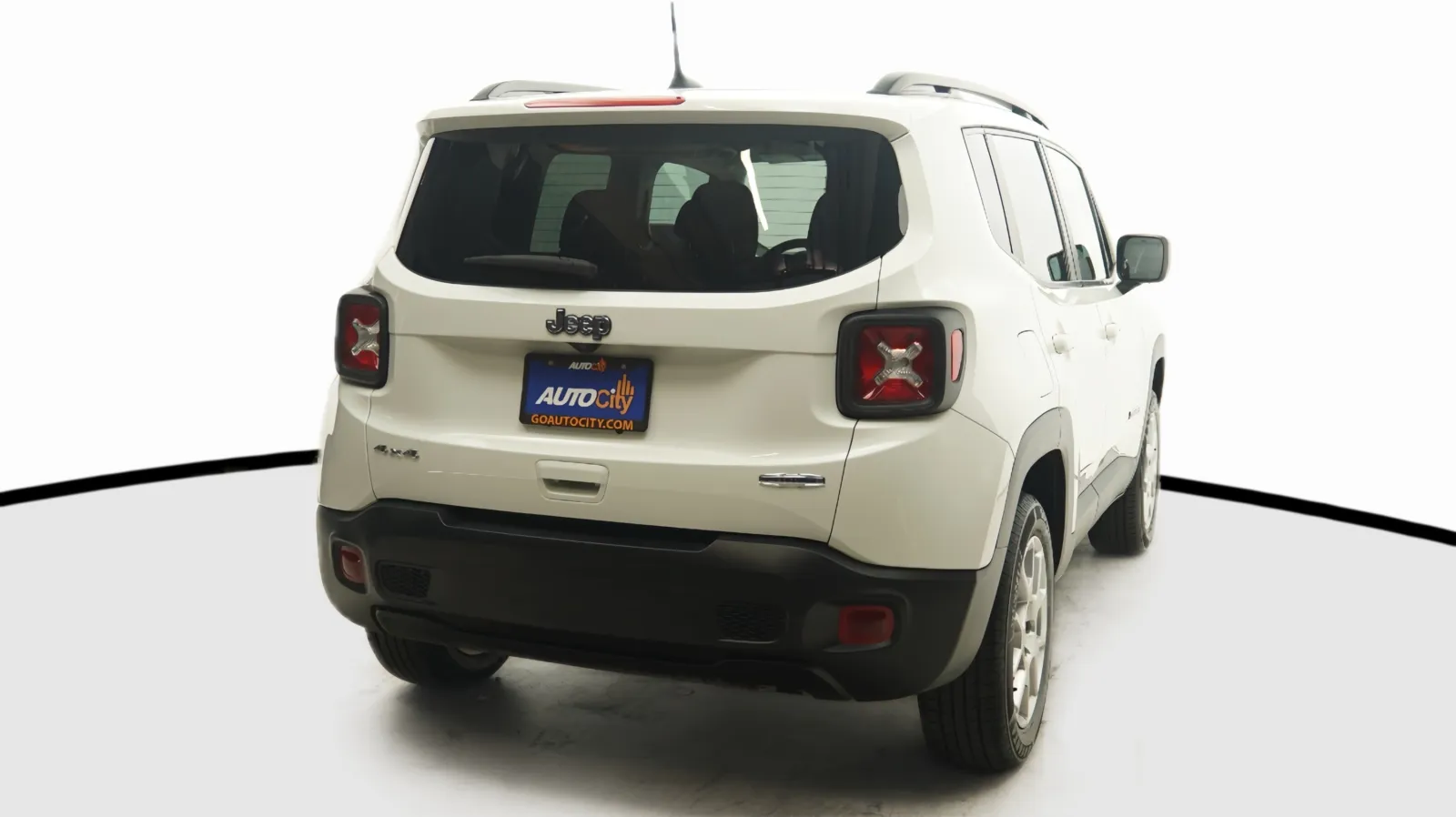 Jeep Renegade photo 8