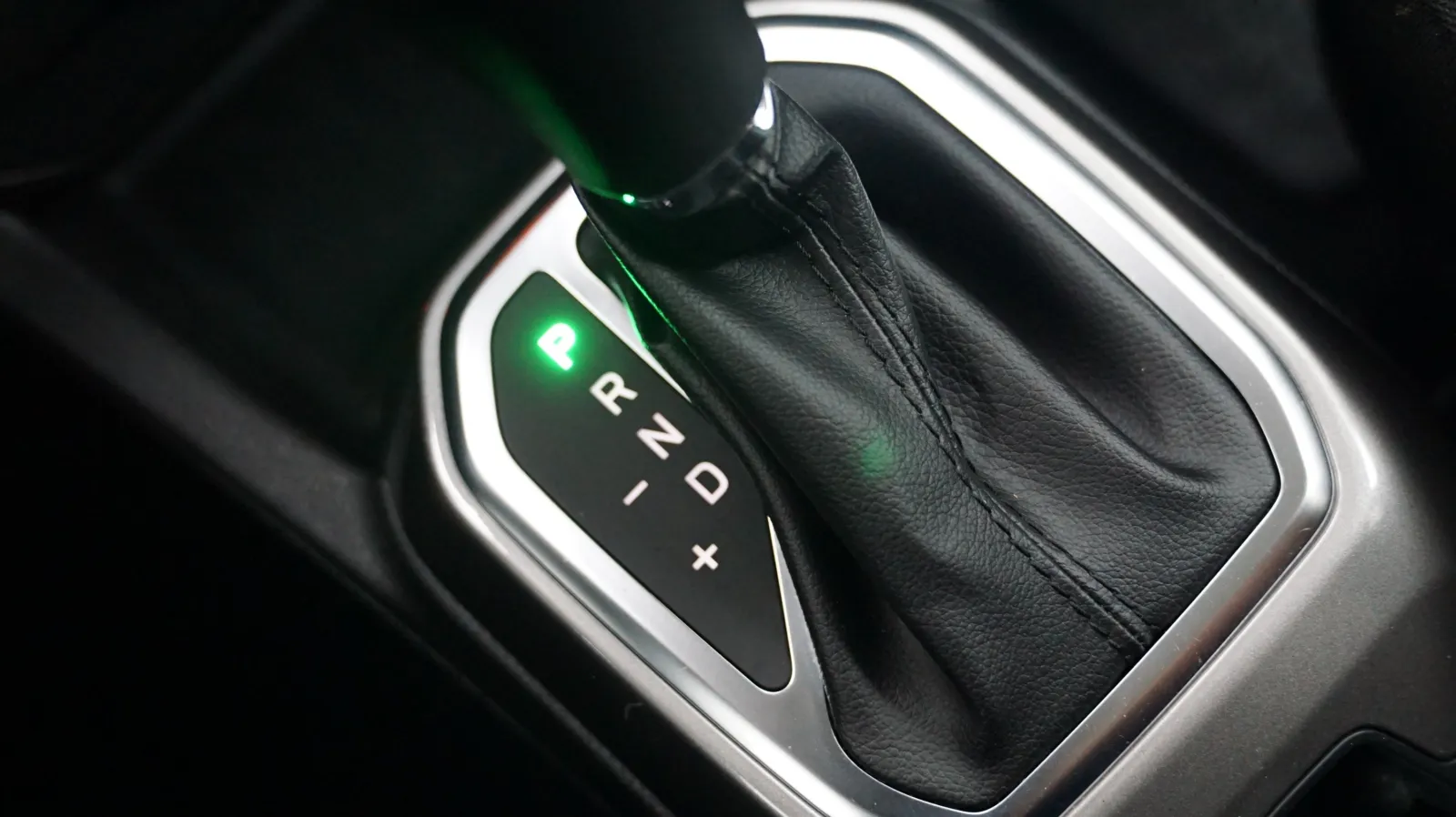 Jeep Renegade photo 20