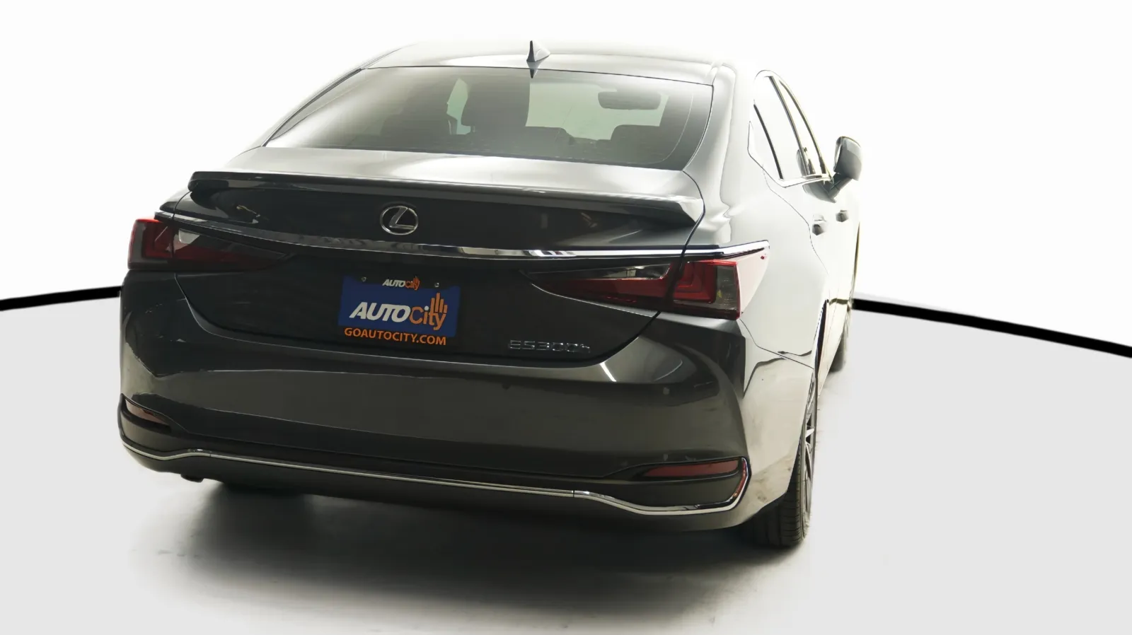 Lexus ES photo 8