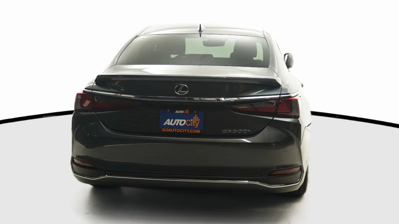 Lexus ES photo 10