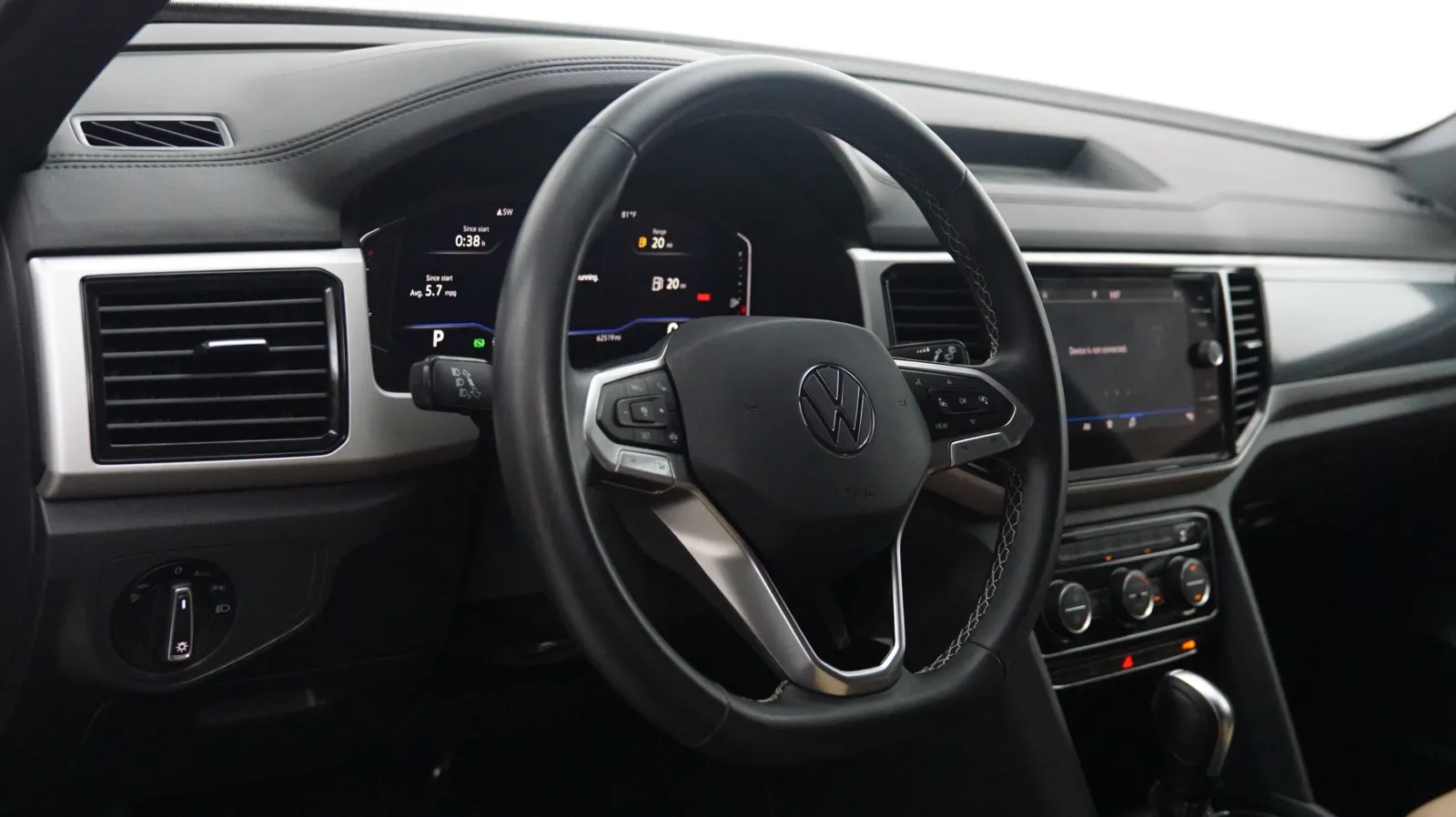 Volkswagen Atlas Cross Sport photo 17