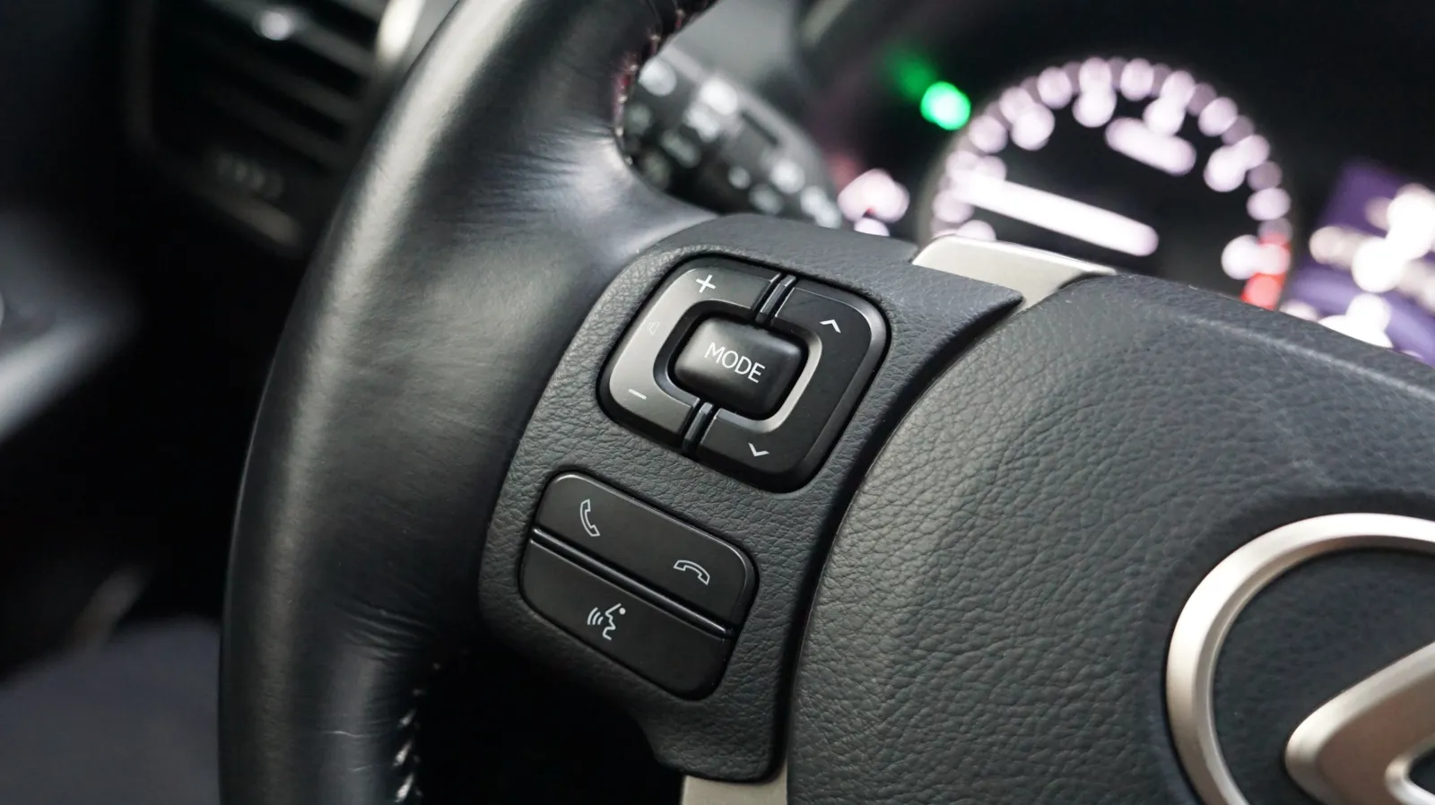 Lexus NX photo 20