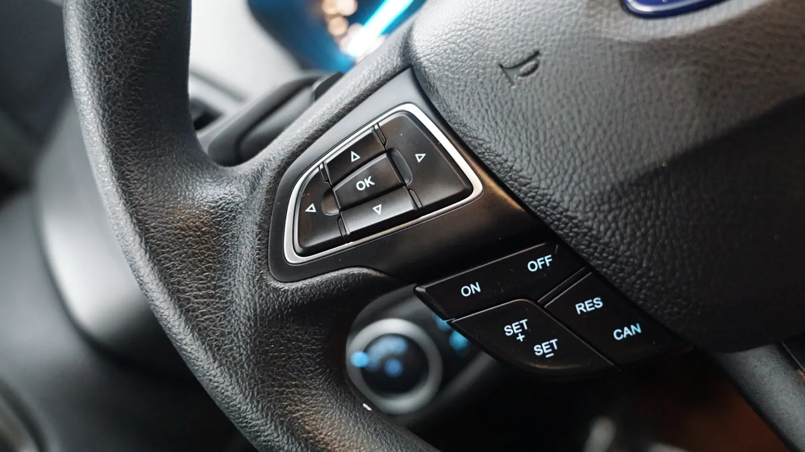 Ford Escape photo 17