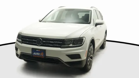 White 2020 Volkswagen Tiguan SE for sale in El Cajon, CA