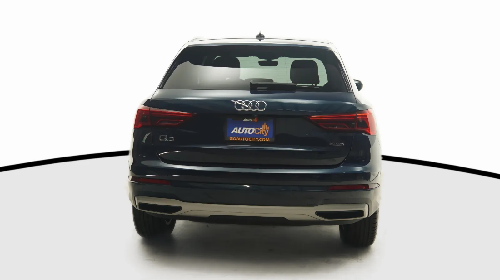 Audi Q3 photo 10