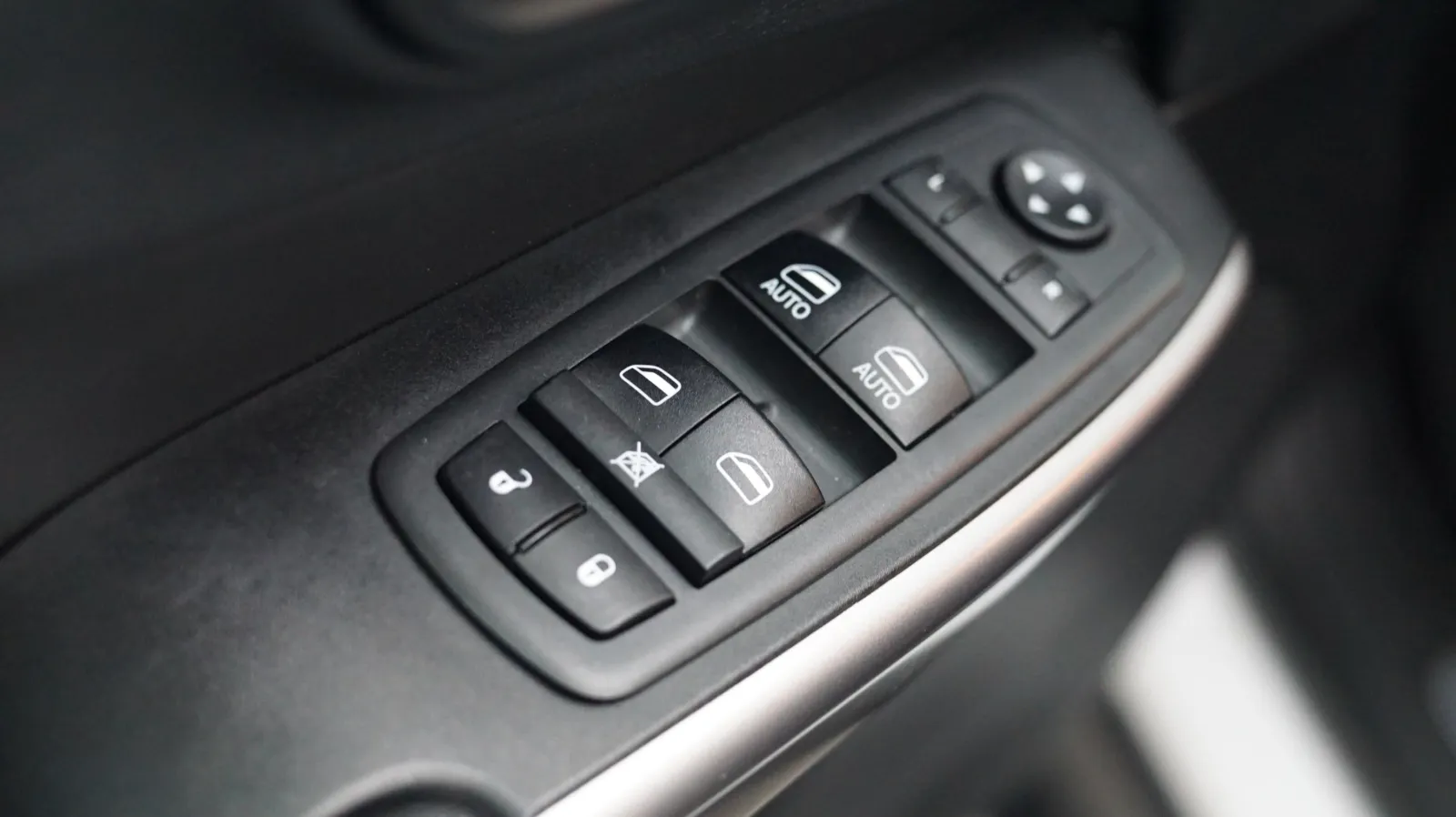 Jeep Cherokee photo 16