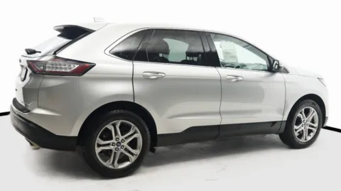 More photos of 2017 Ford Edge Titanium at Auto City, CA