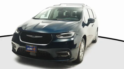 Blue 2022 Chrysler Pacifica Touring L for sale in El Cajon, CA