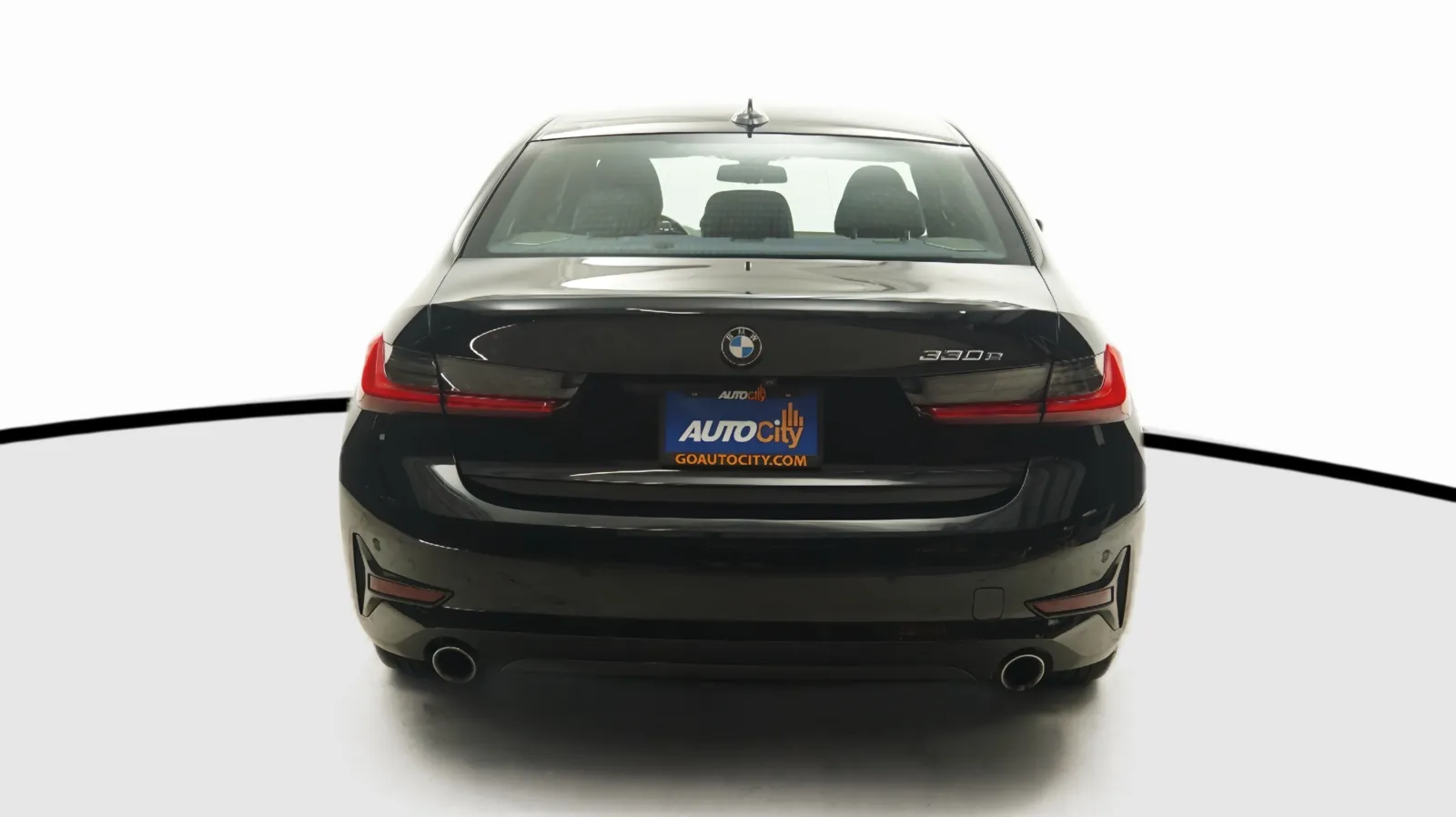 BMW 3 Series photo 10