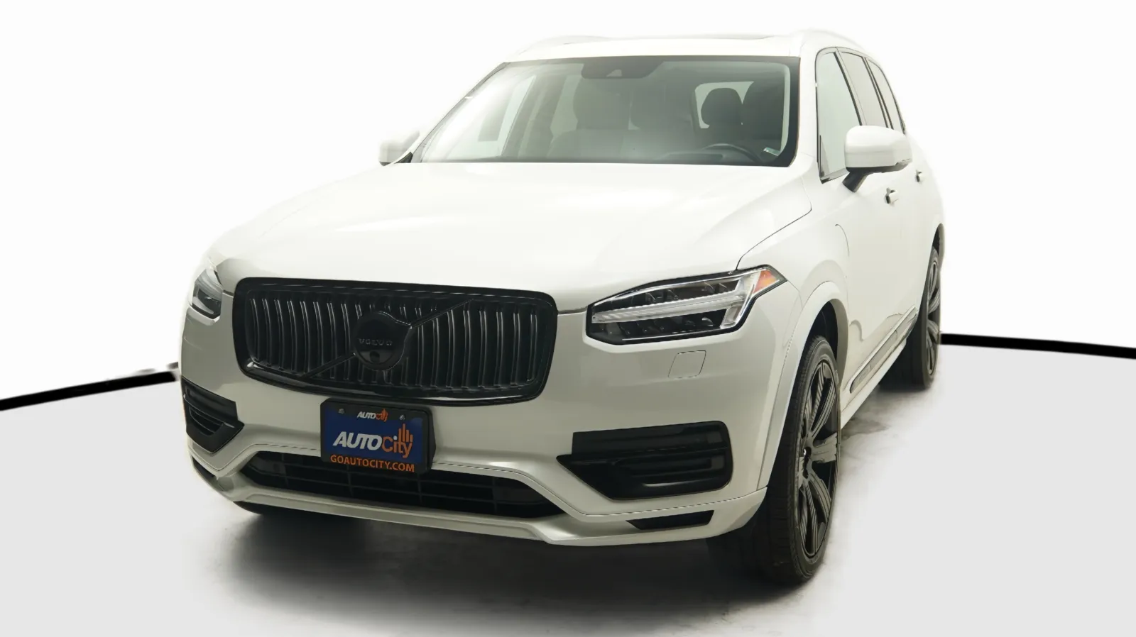 White 2022 Volvo XC90 Recharge Plug-In Hybrid Inscription for sale in El Cajon, CA