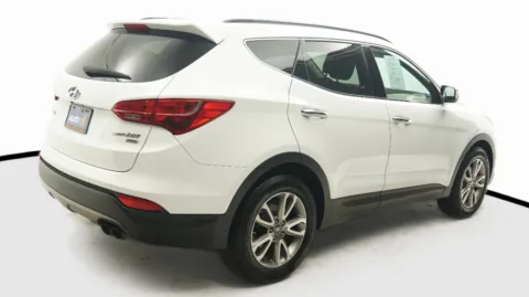 More photos of 2016 Hyundai Santa Fe Sport 2.0T at Auto City, CA