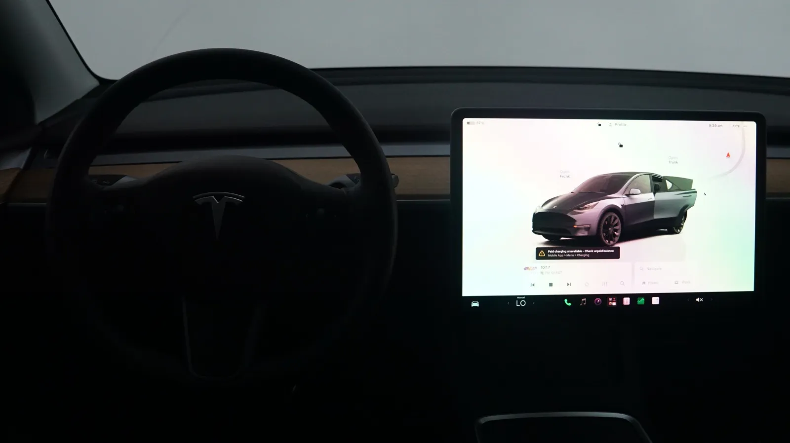 More photos of 2023 Tesla Model Y Long Range at Auto City, CA