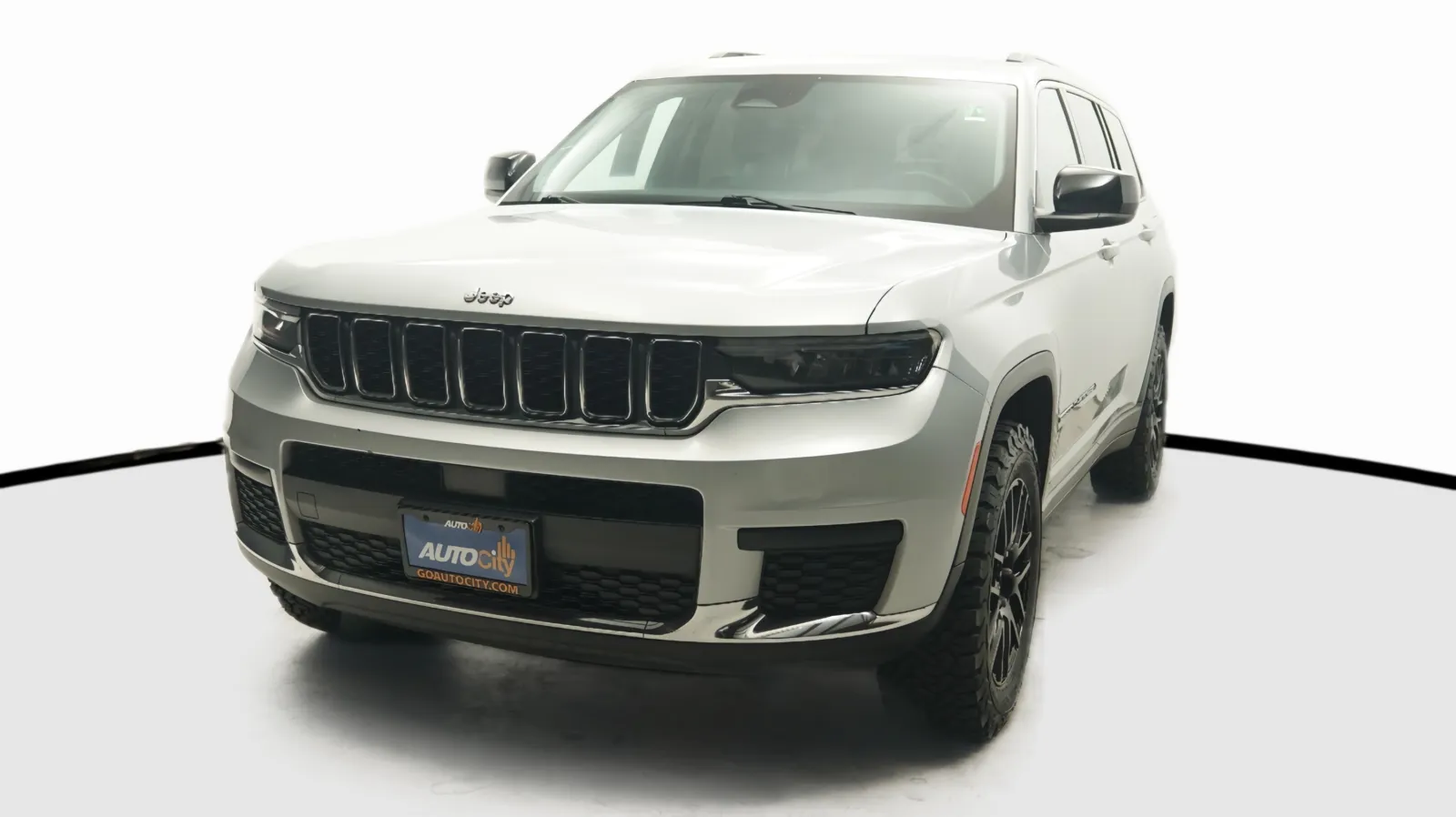 Silver 2021 Jeep Grand Cherokee L Laredo for sale in El Cajon, CA