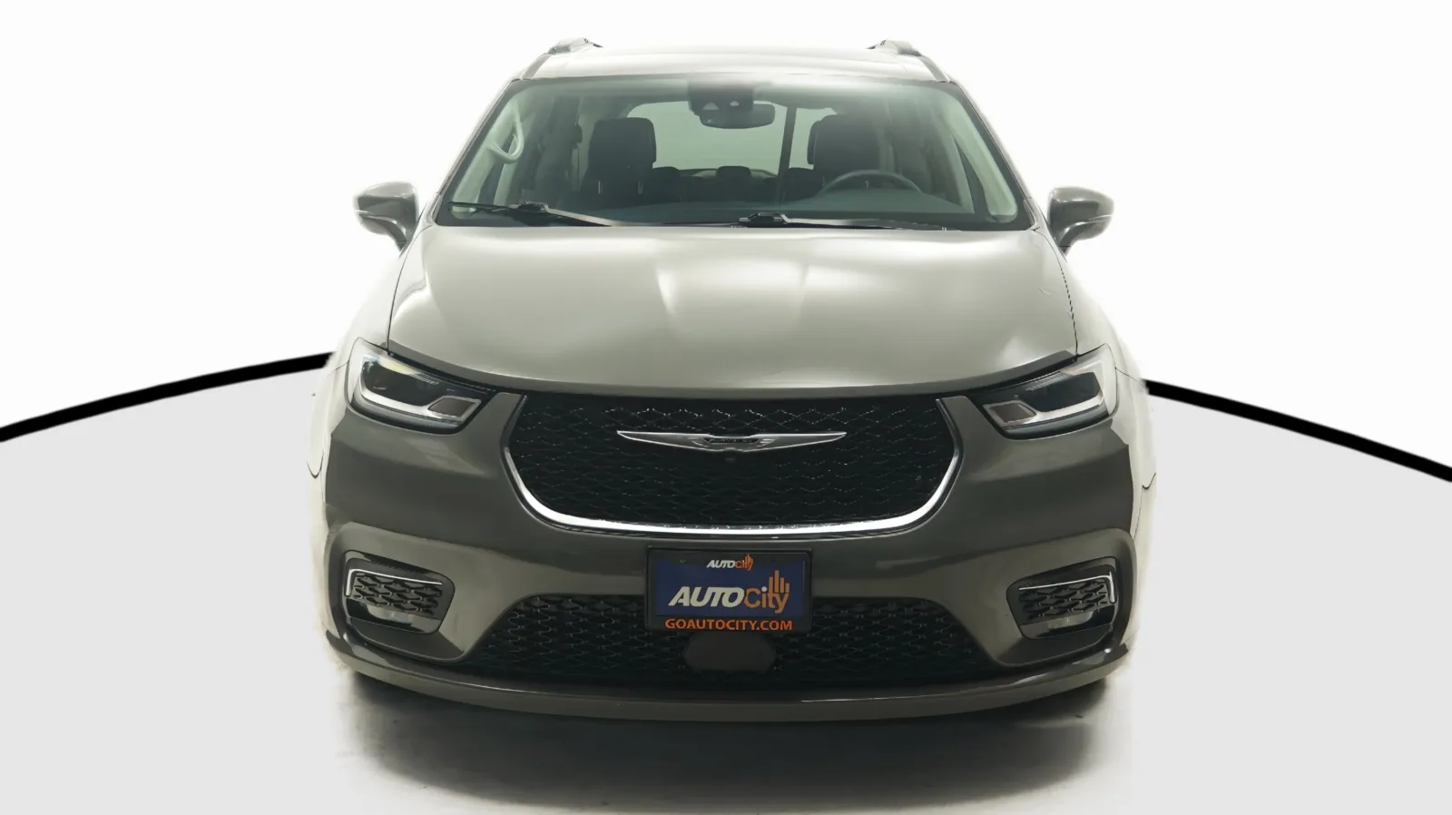 Another view of 2022 Chrysler Pacifica Touring L for sale in El Cajon, CA at Auto City