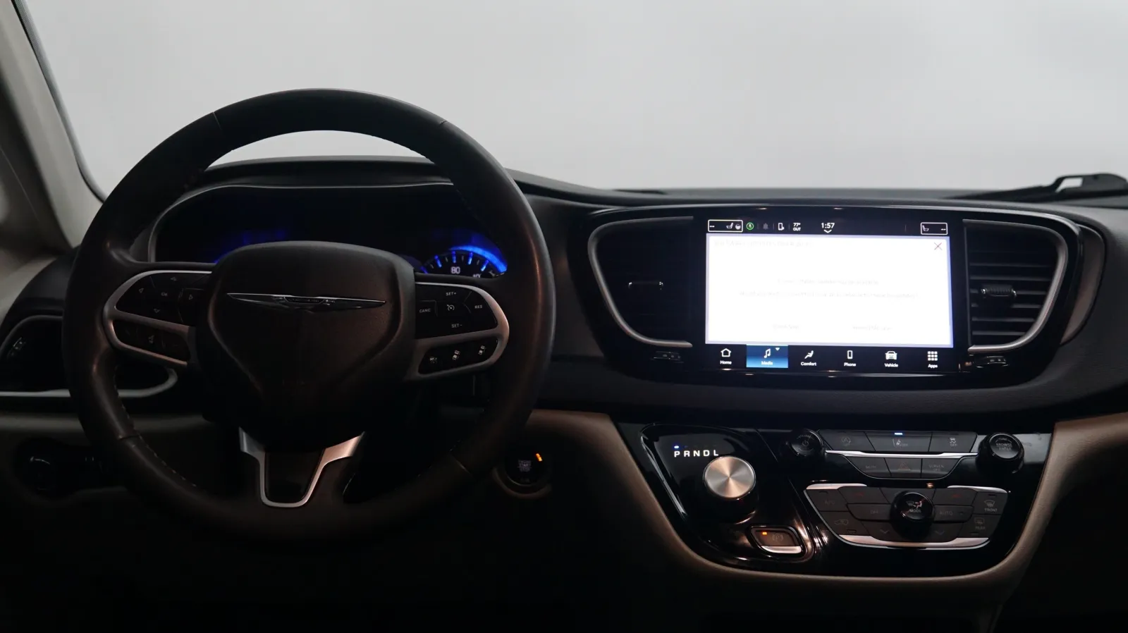 More photos of 2022 Chrysler Pacifica Touring L at Auto City, CA