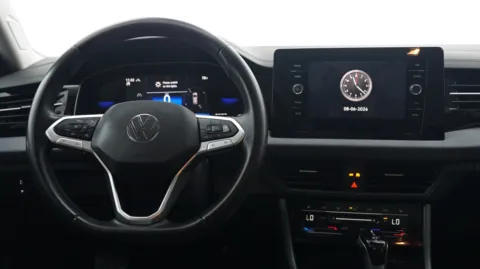 More photos of 2025 Volkswagen Jetta SE at Auto City, CA