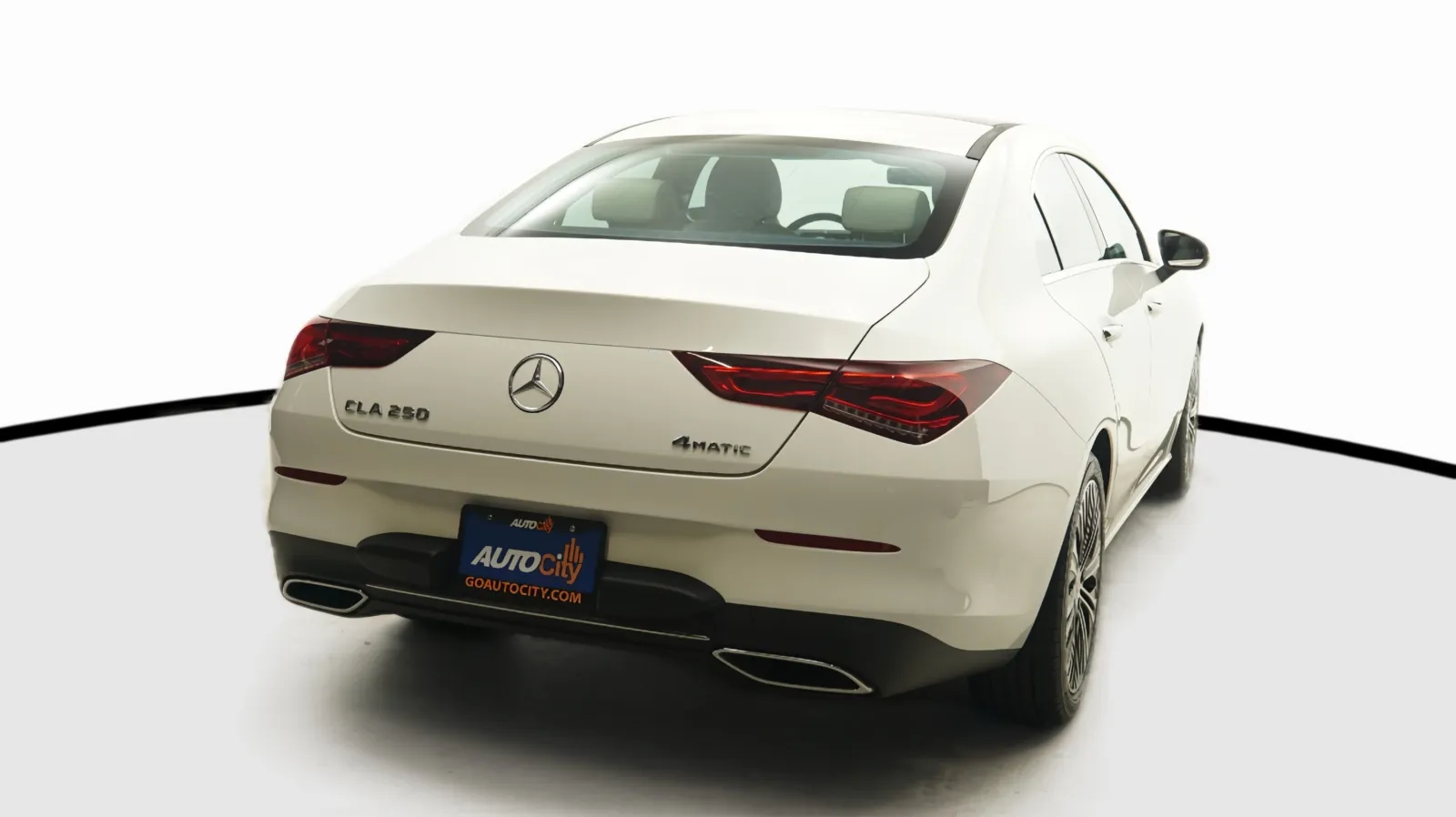 Mercedes-Benz CLA photo 8