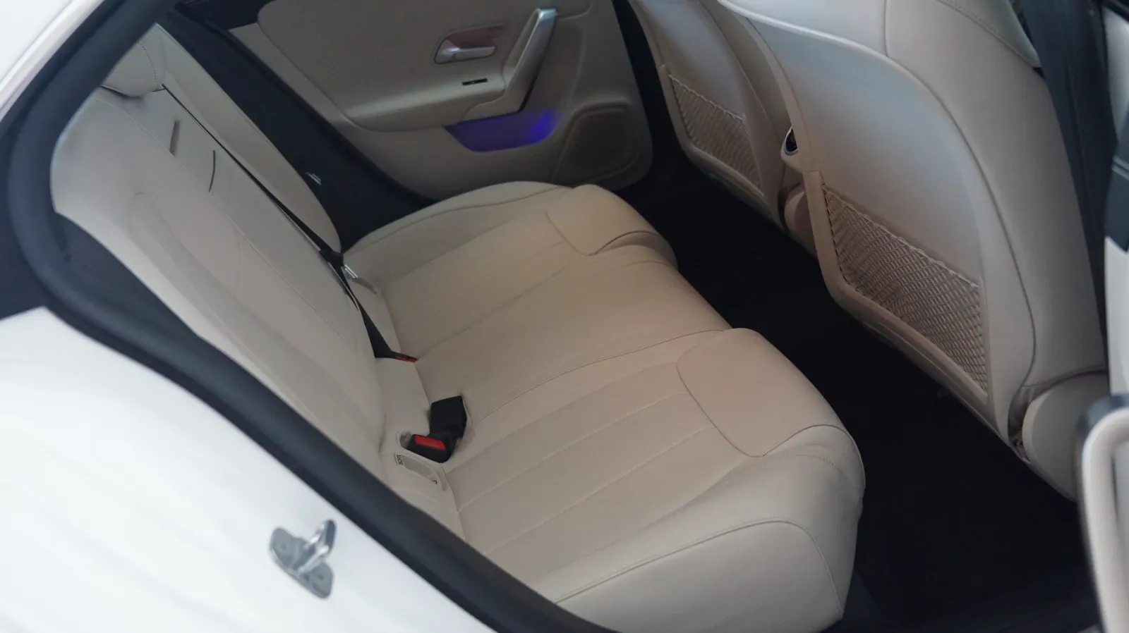 Mercedes-Benz CLA photo 11