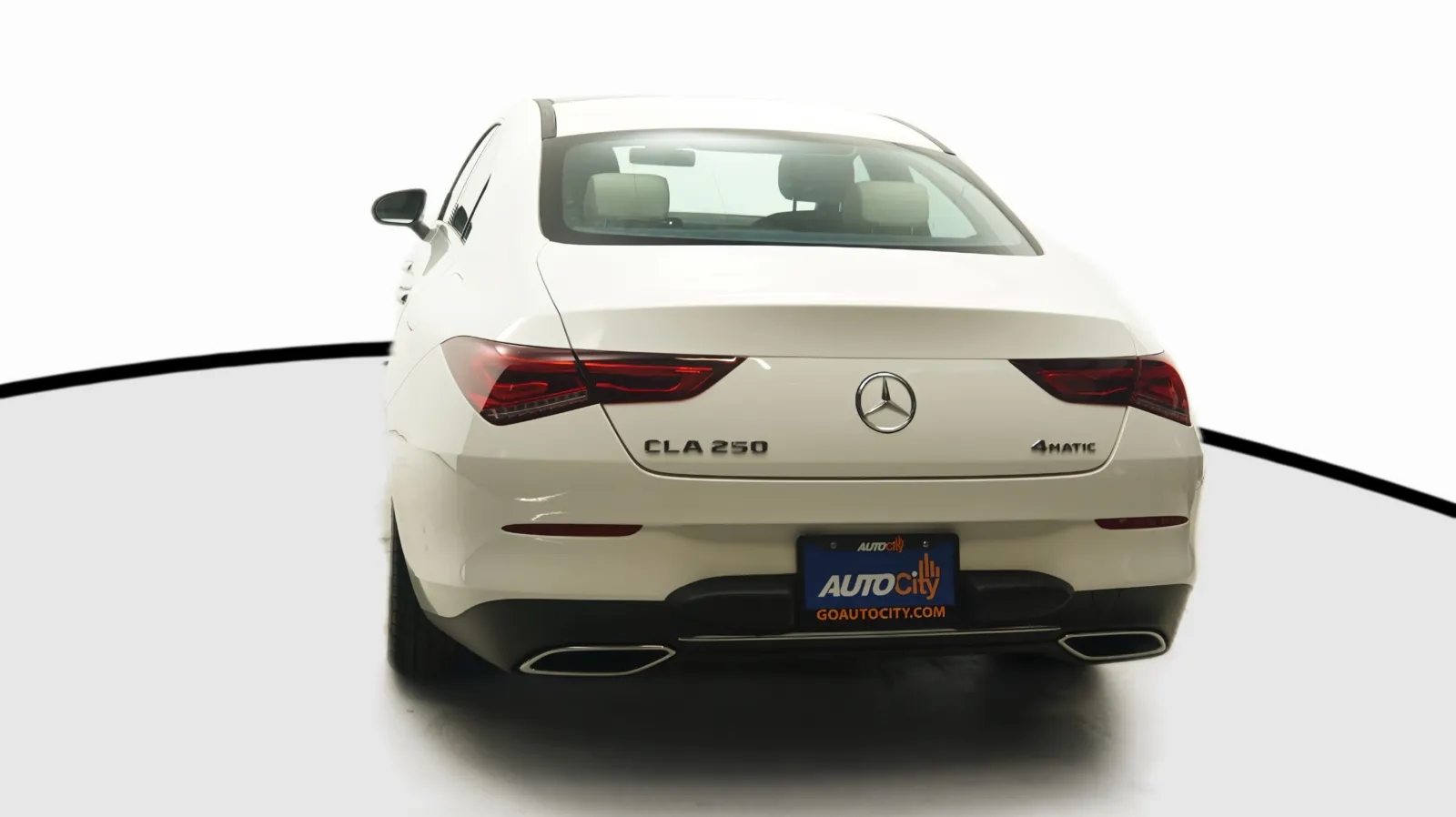 Mercedes-Benz CLA photo 13