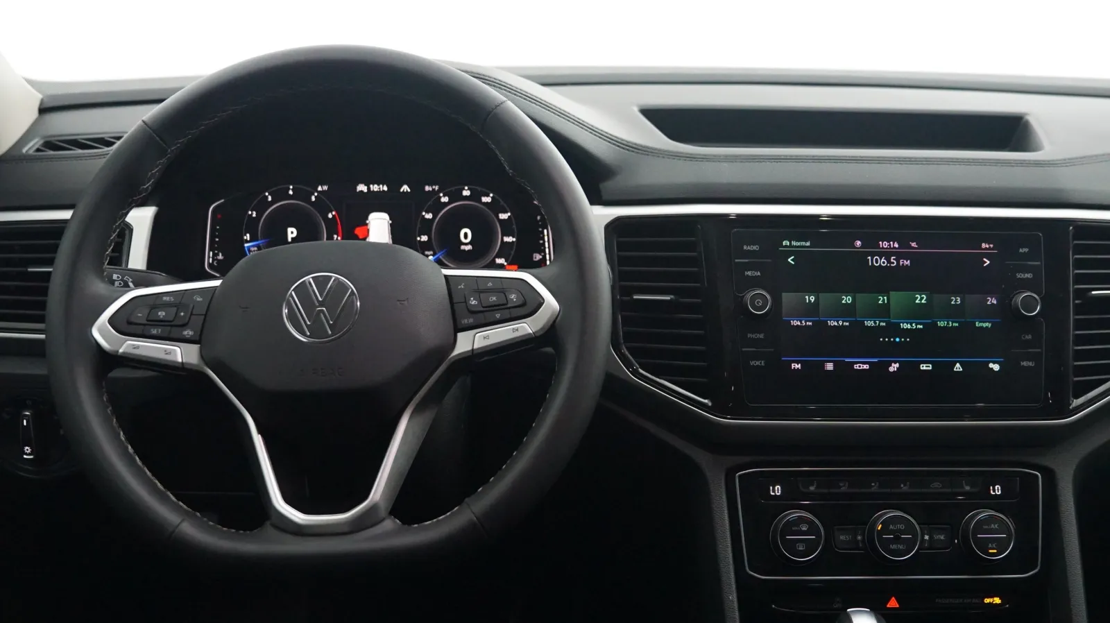 More photos of 2022 Volkswagen Atlas 3.6L V6 SE w/Technology at Auto City, CA