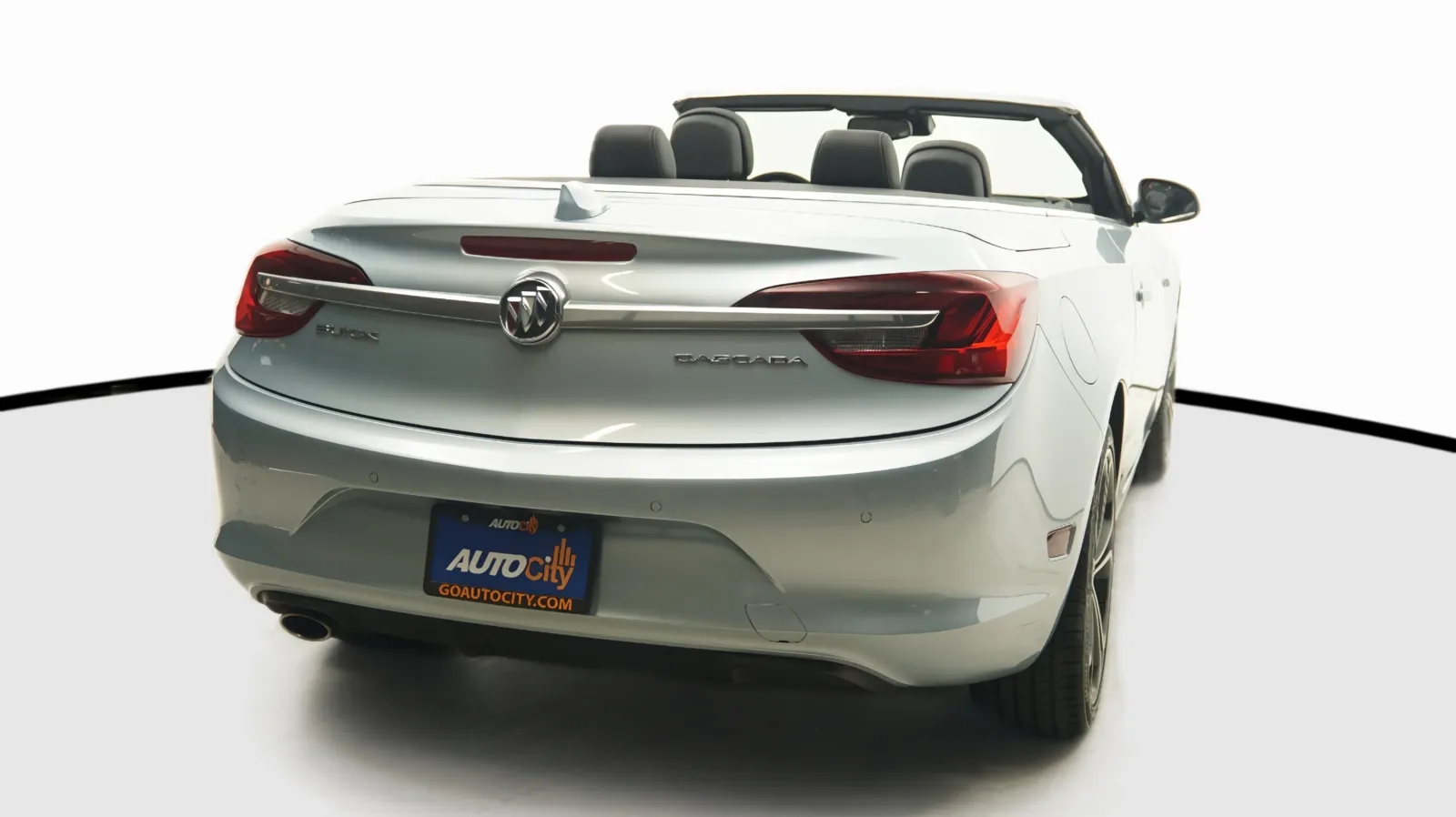 Buick Cascada photo 8
