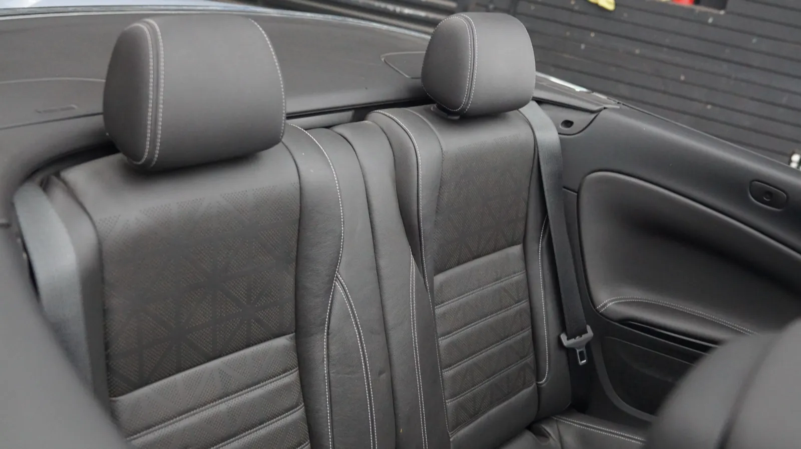 Buick Cascada photo 11