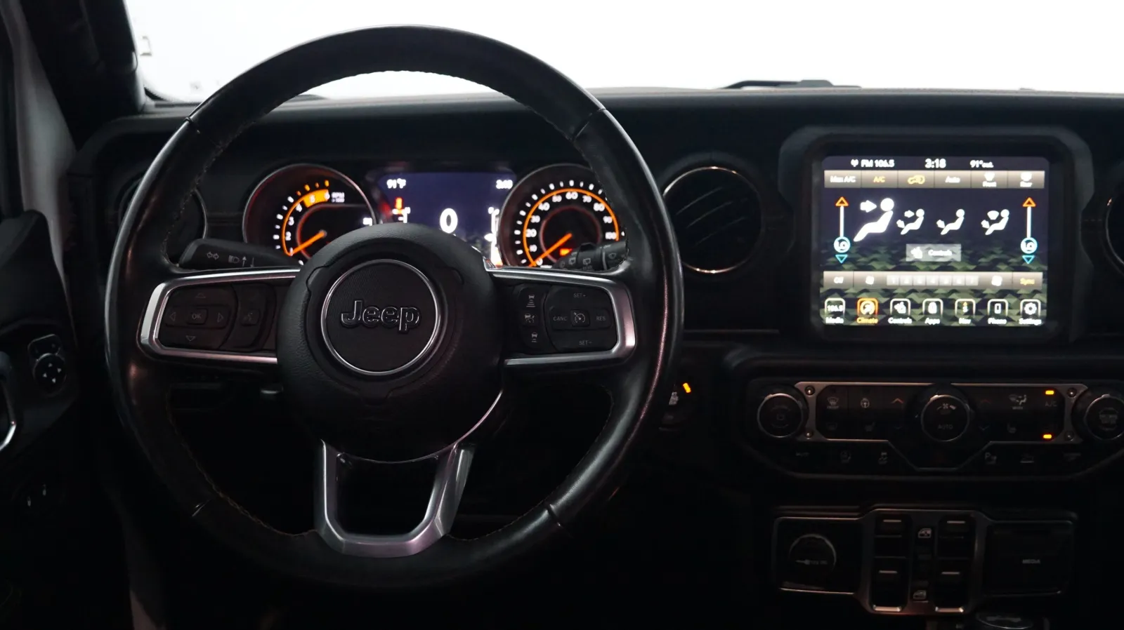More photos of 2022 Jeep Wrangler Unlimited High Altitude at Auto City, CA