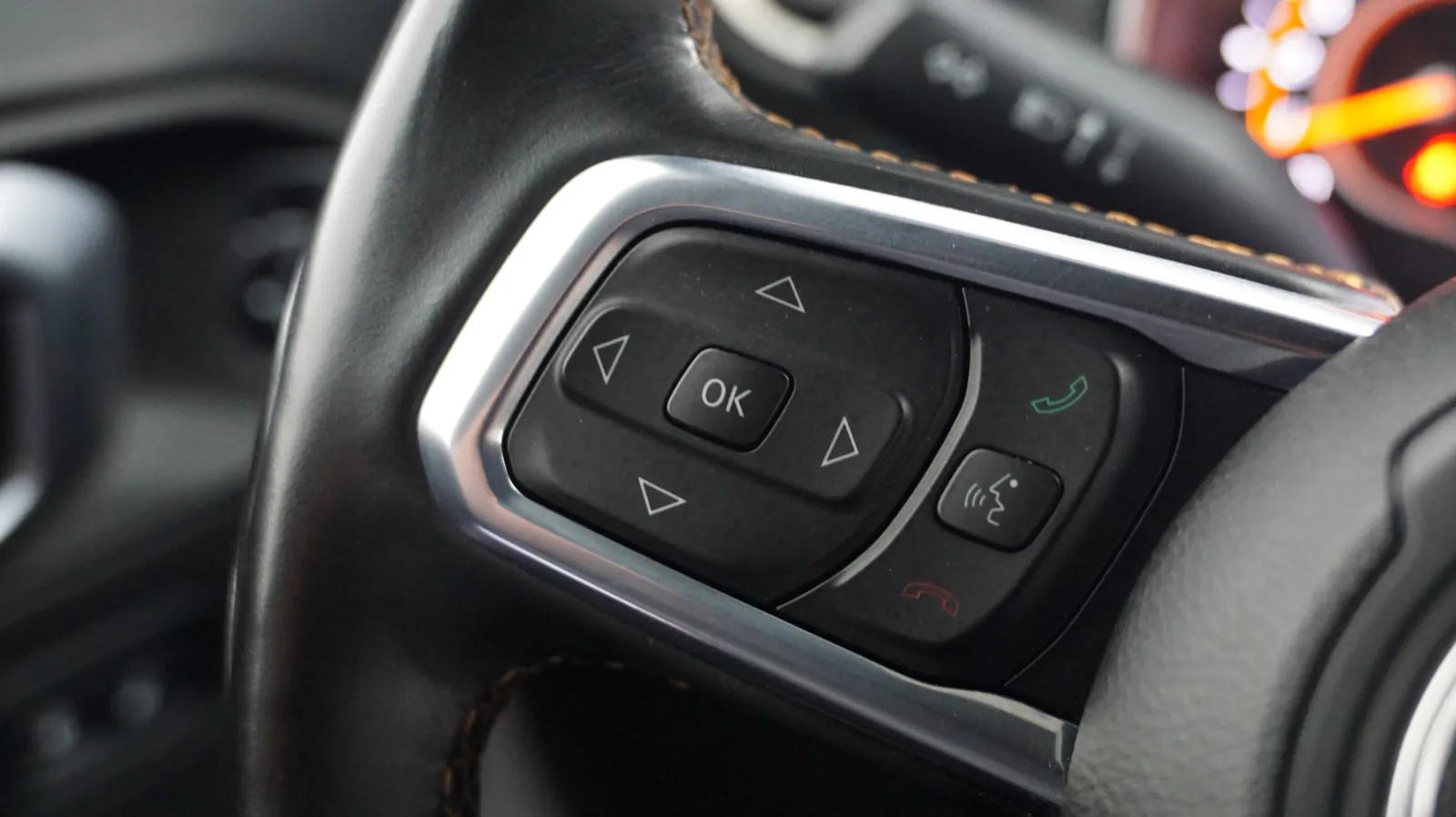 Jeep Wrangler photo 16