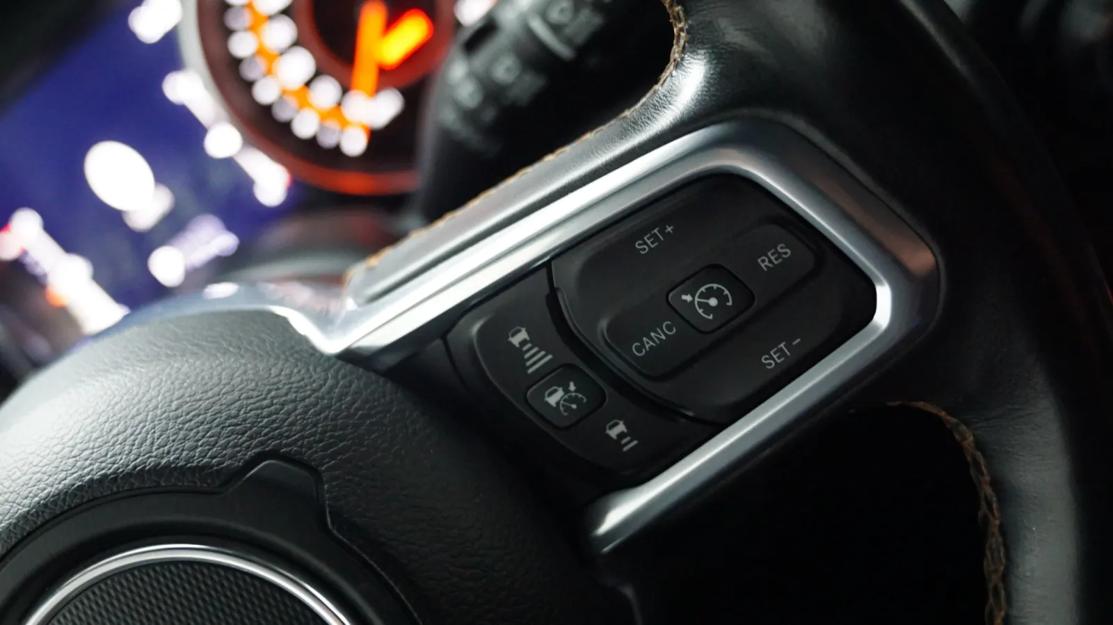 Jeep Wrangler photo 17