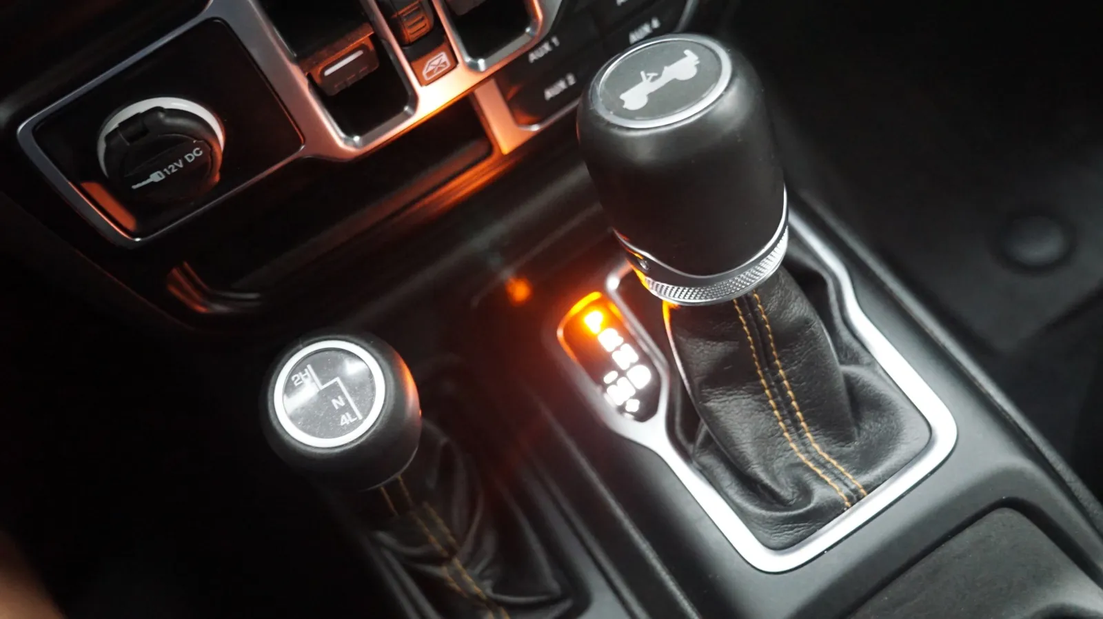 Jeep Wrangler photo 21