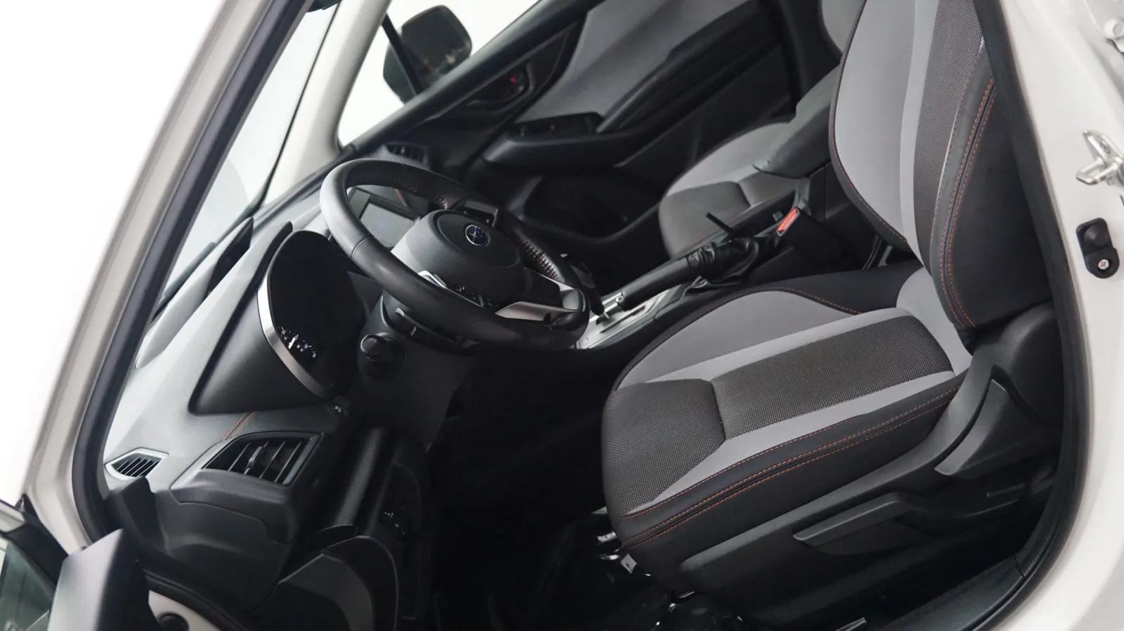 Subaru Crosstrek photo 7