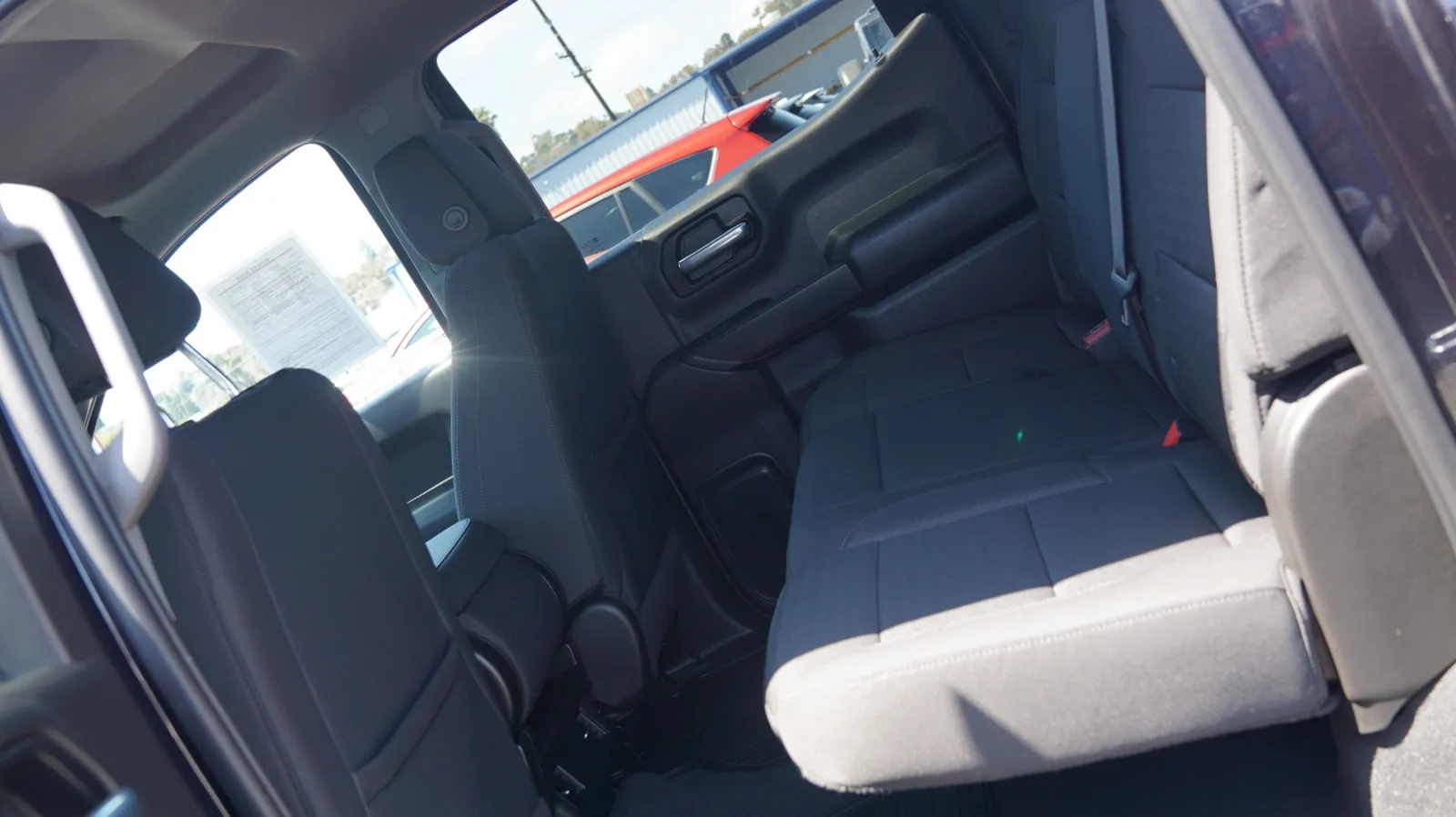 Chevrolet Silverado photo 12