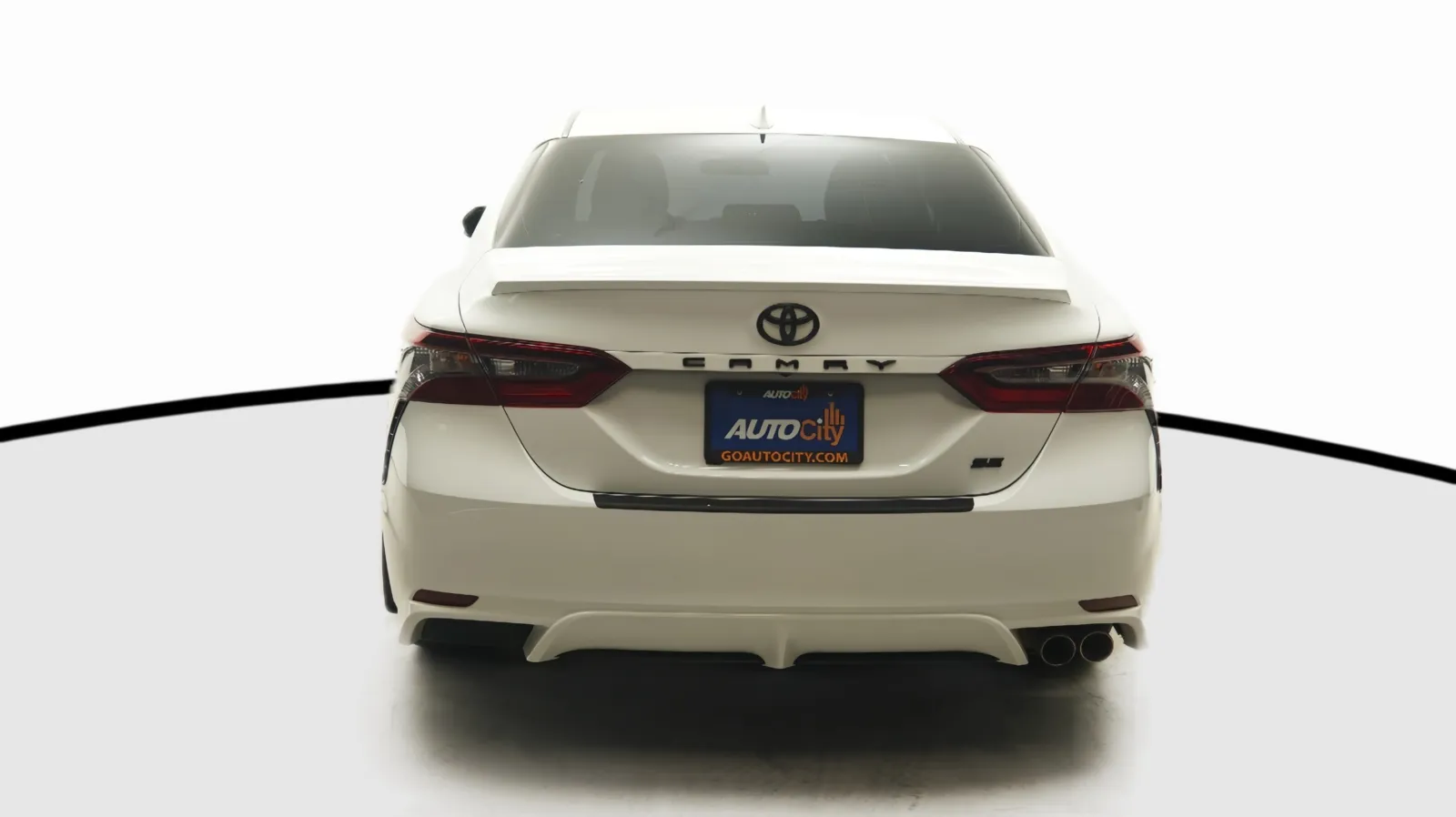 Toyota Camry photo 10