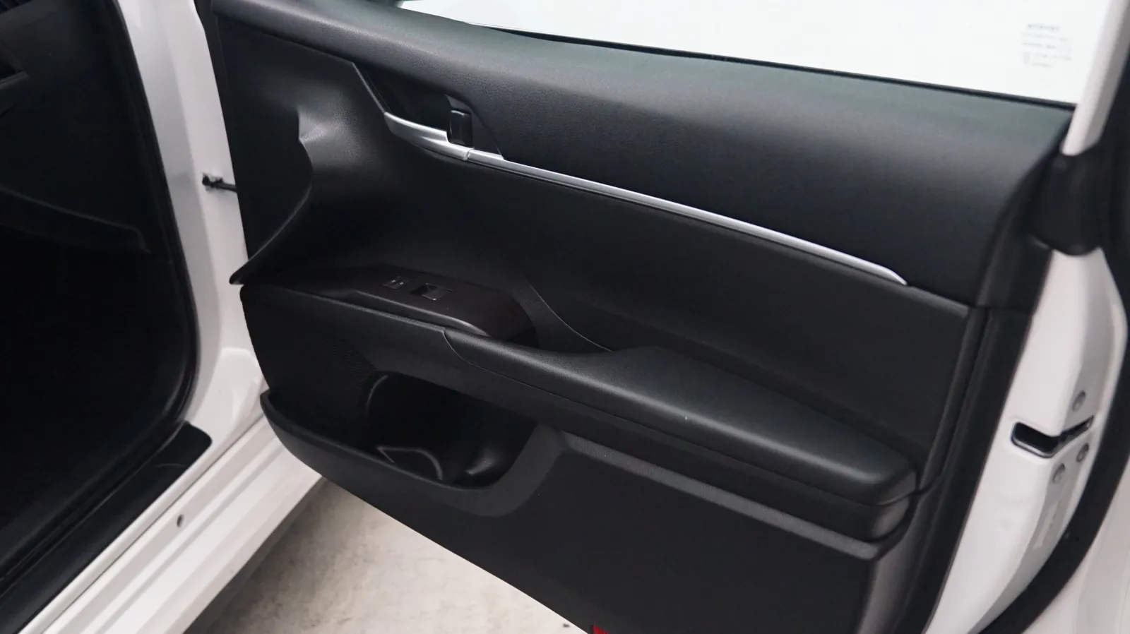 Toyota Camry photo 14
