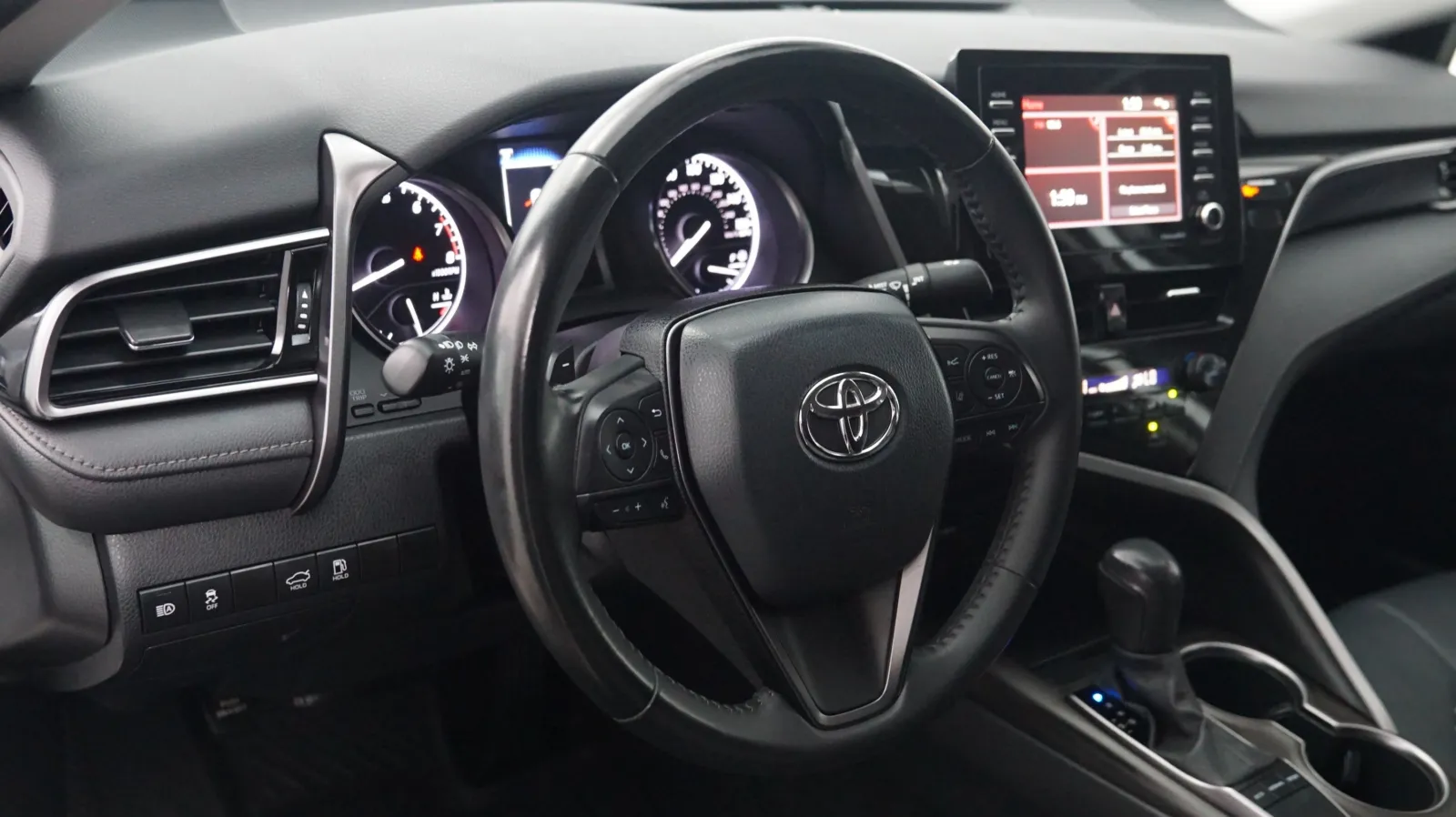 Toyota Camry photo 17