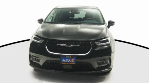 Another view of 2023 Chrysler Pacifica Touring L for sale in El Cajon, CA at Auto City