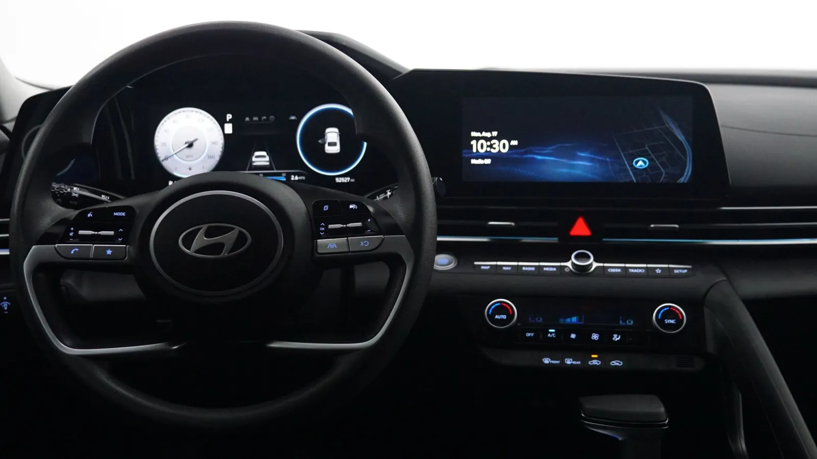 More photos of 2024 Hyundai Elantra SEL at Auto City, CA