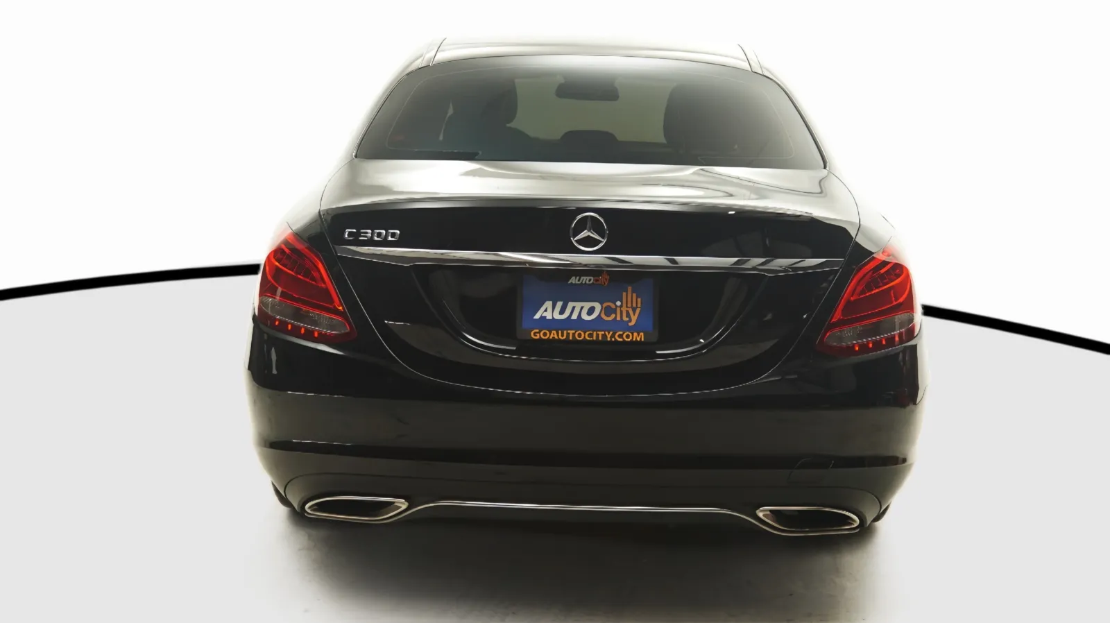 Mercedes-Benz C-Class photo 10