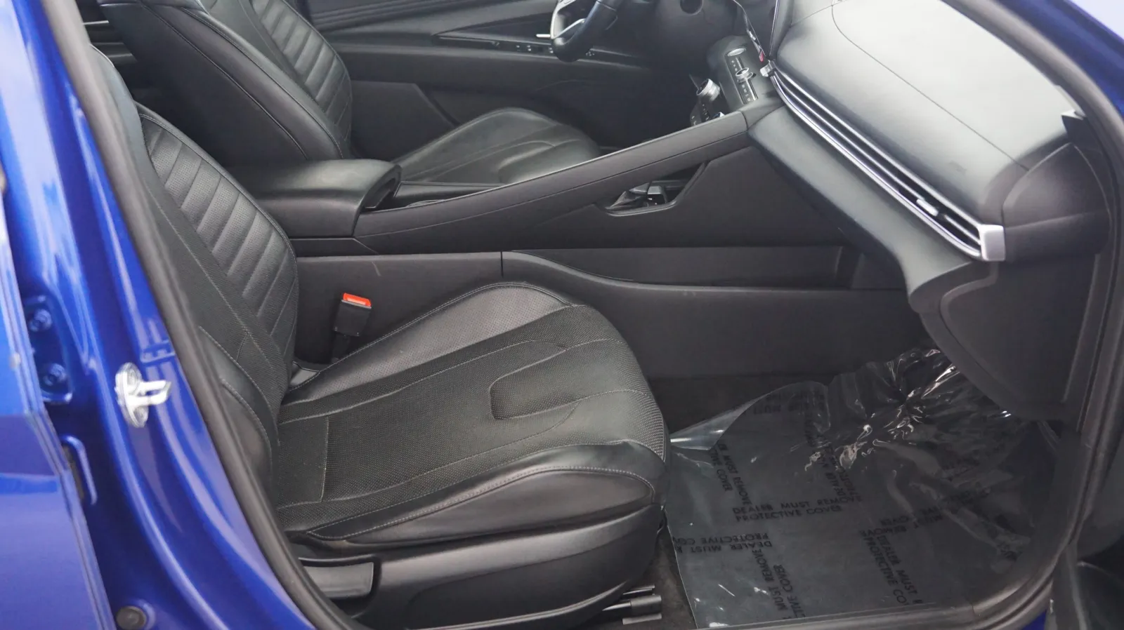 Hyundai Elantra photo 6