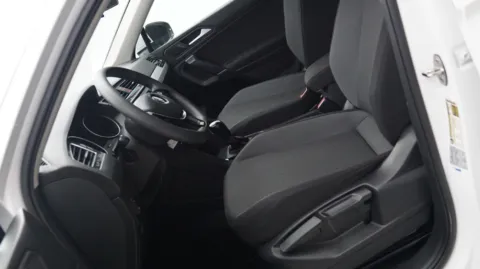 More photos of 2020 Volkswagen Tiguan S at Auto City, CA