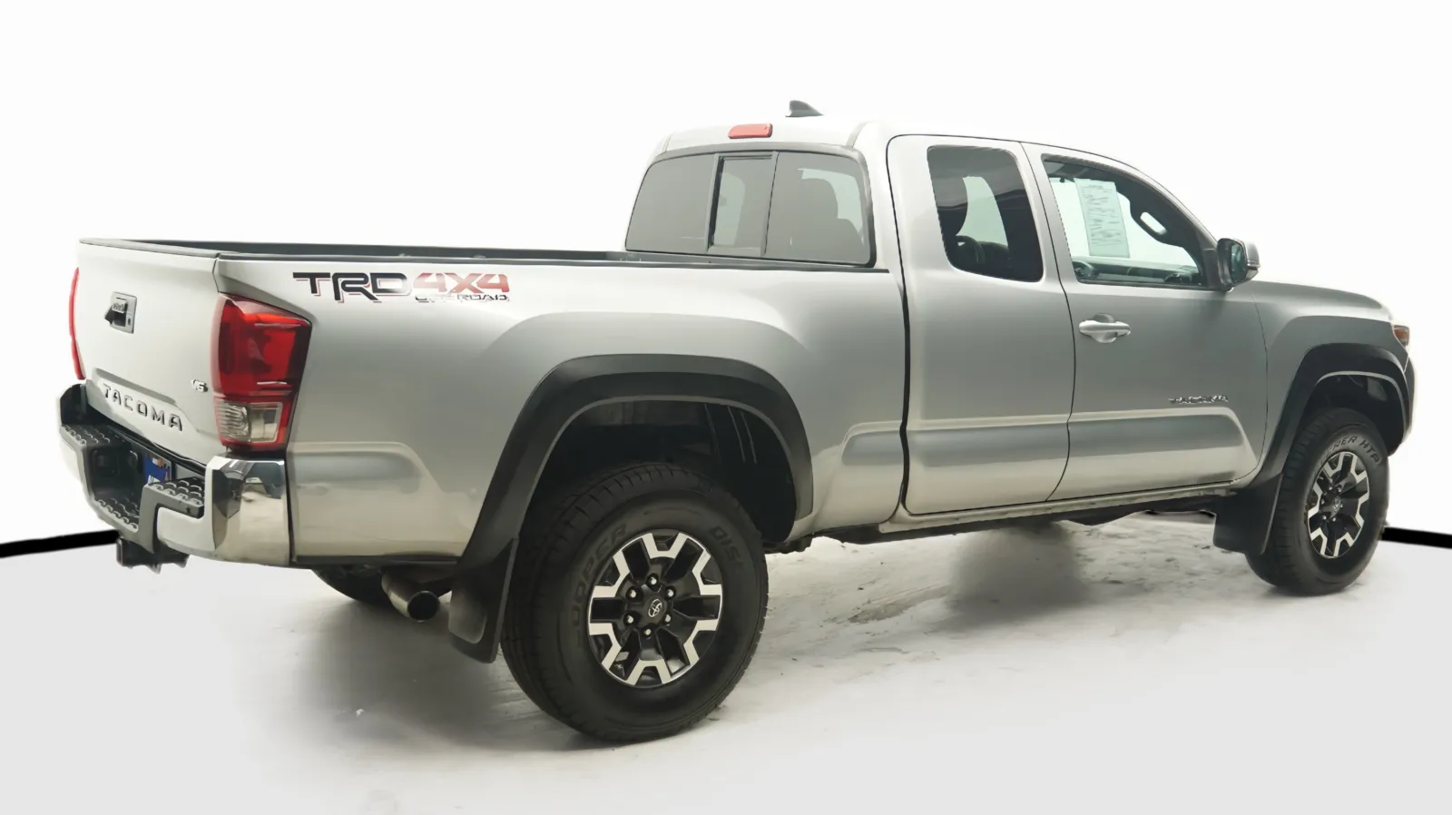 More photos of 2016 Toyota Tacoma TRD Off Road at Auto City, CA
