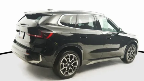 More photos of 2023 BMW X1 xDrive28i at Auto City, CA