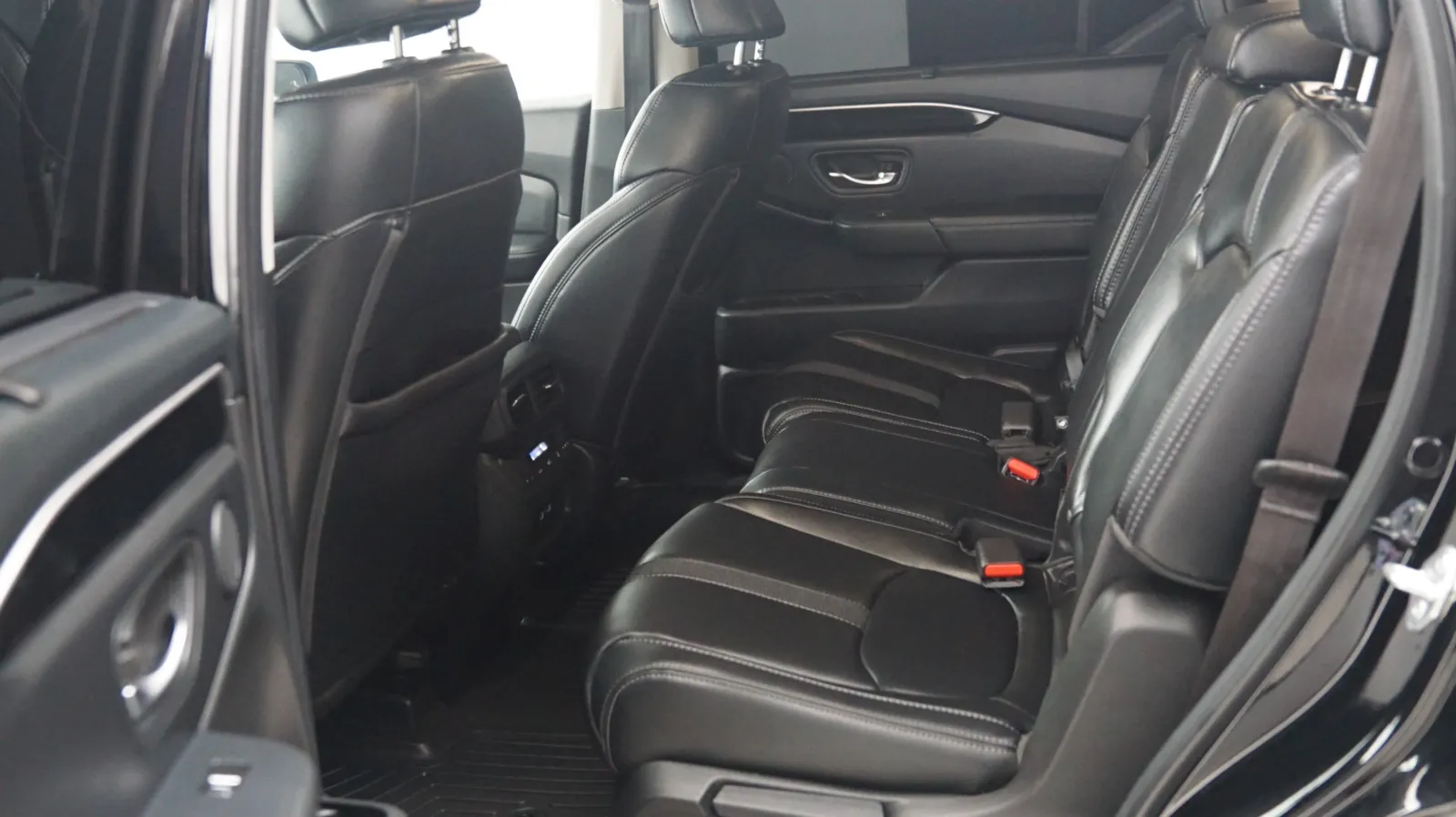 Honda Pilot photo 12