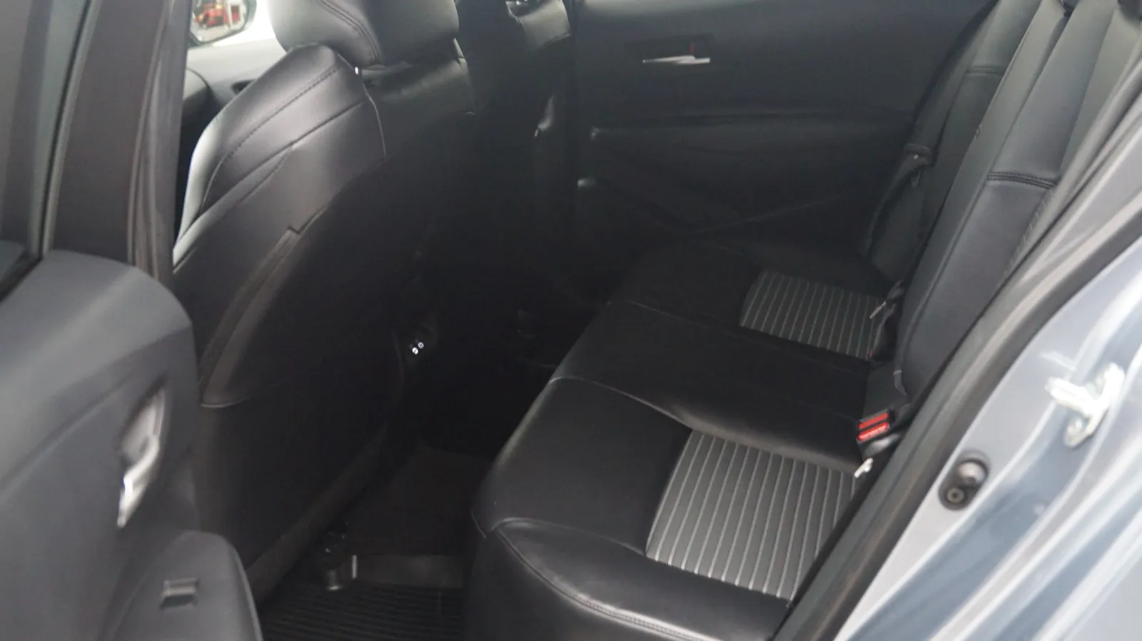 Toyota Corolla photo 12