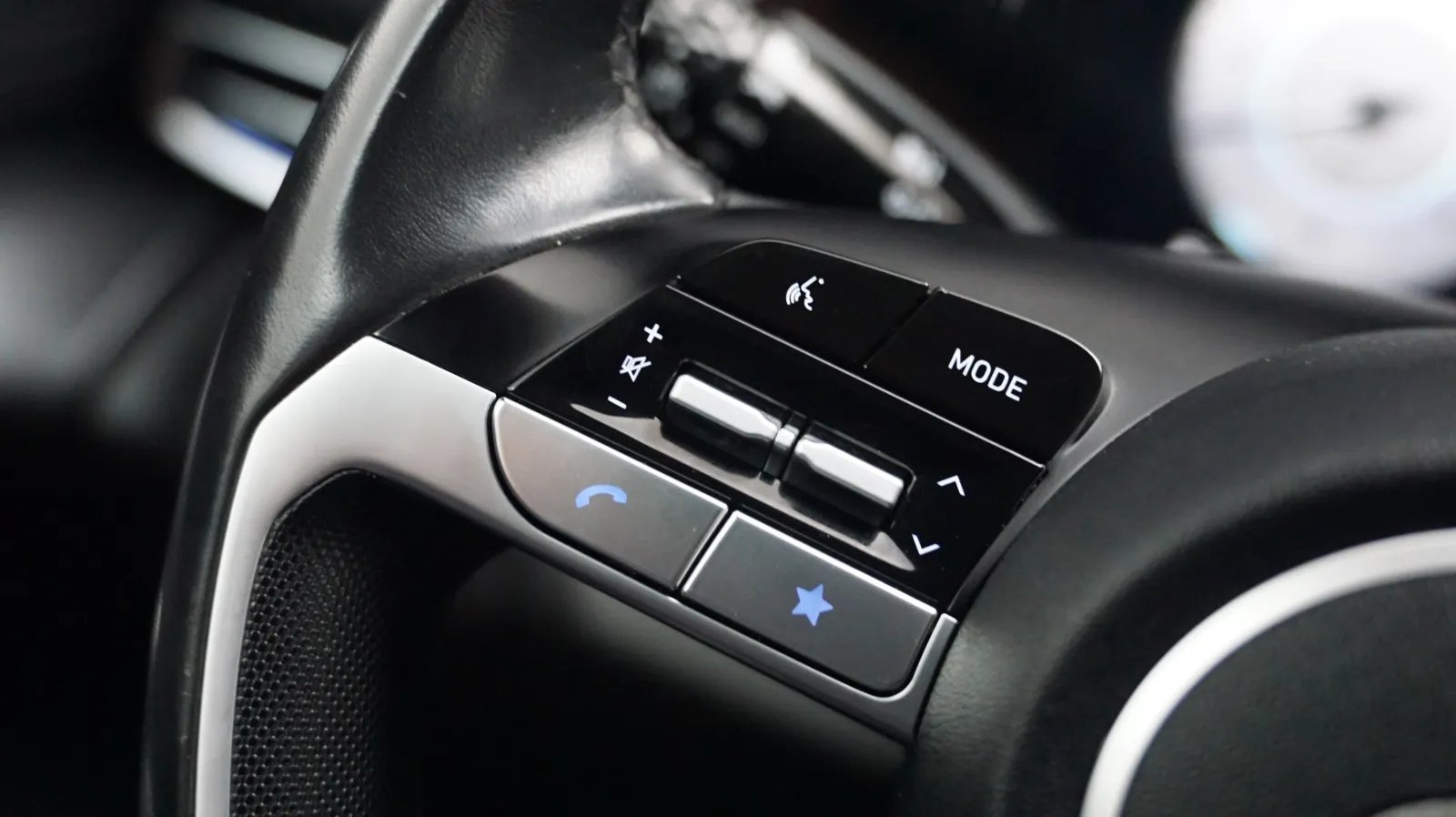 Hyundai Elantra photo 19